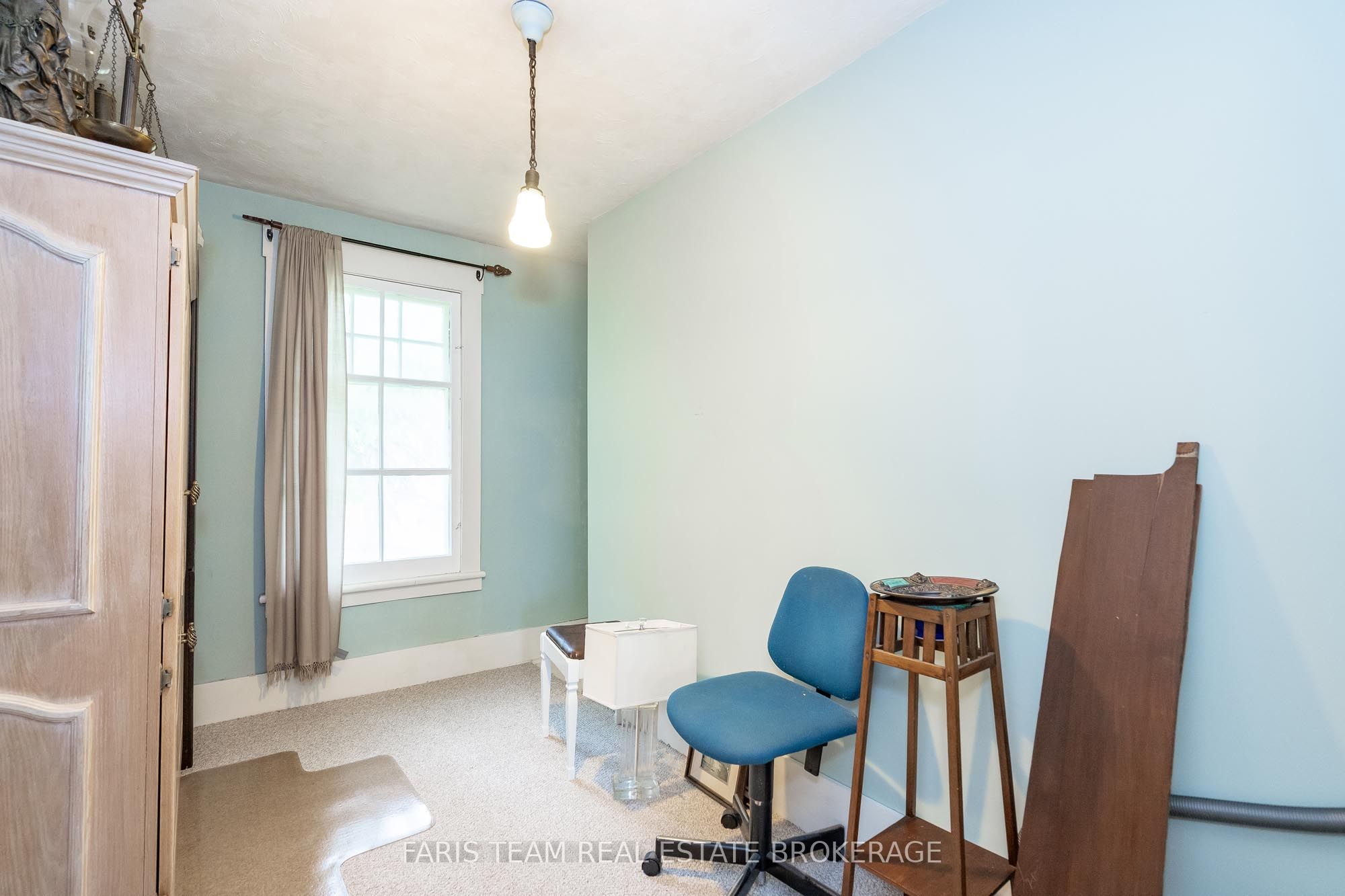 105 Barrie Street Property Photo 23