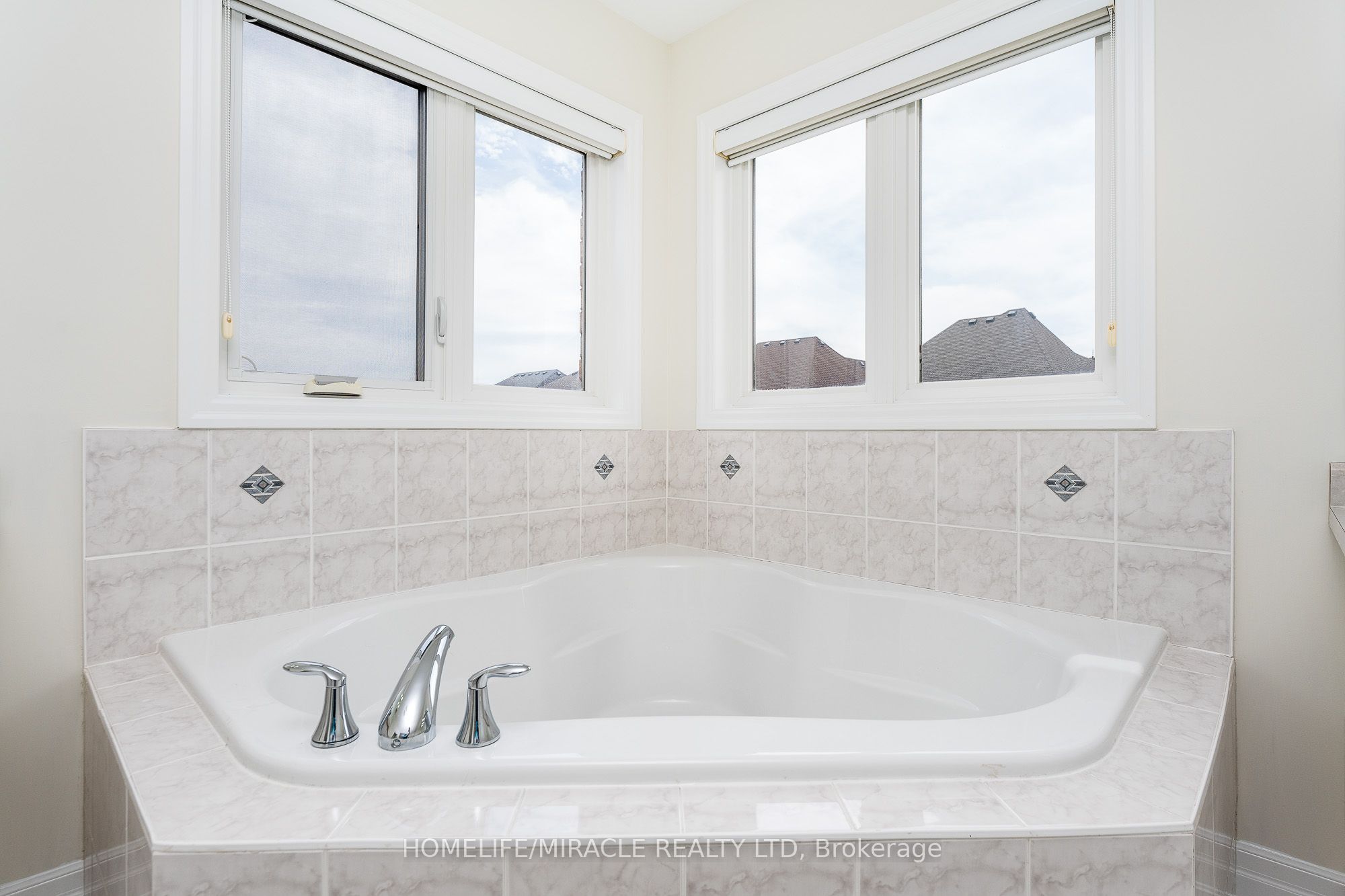7 Nicort Road Property Photo 33