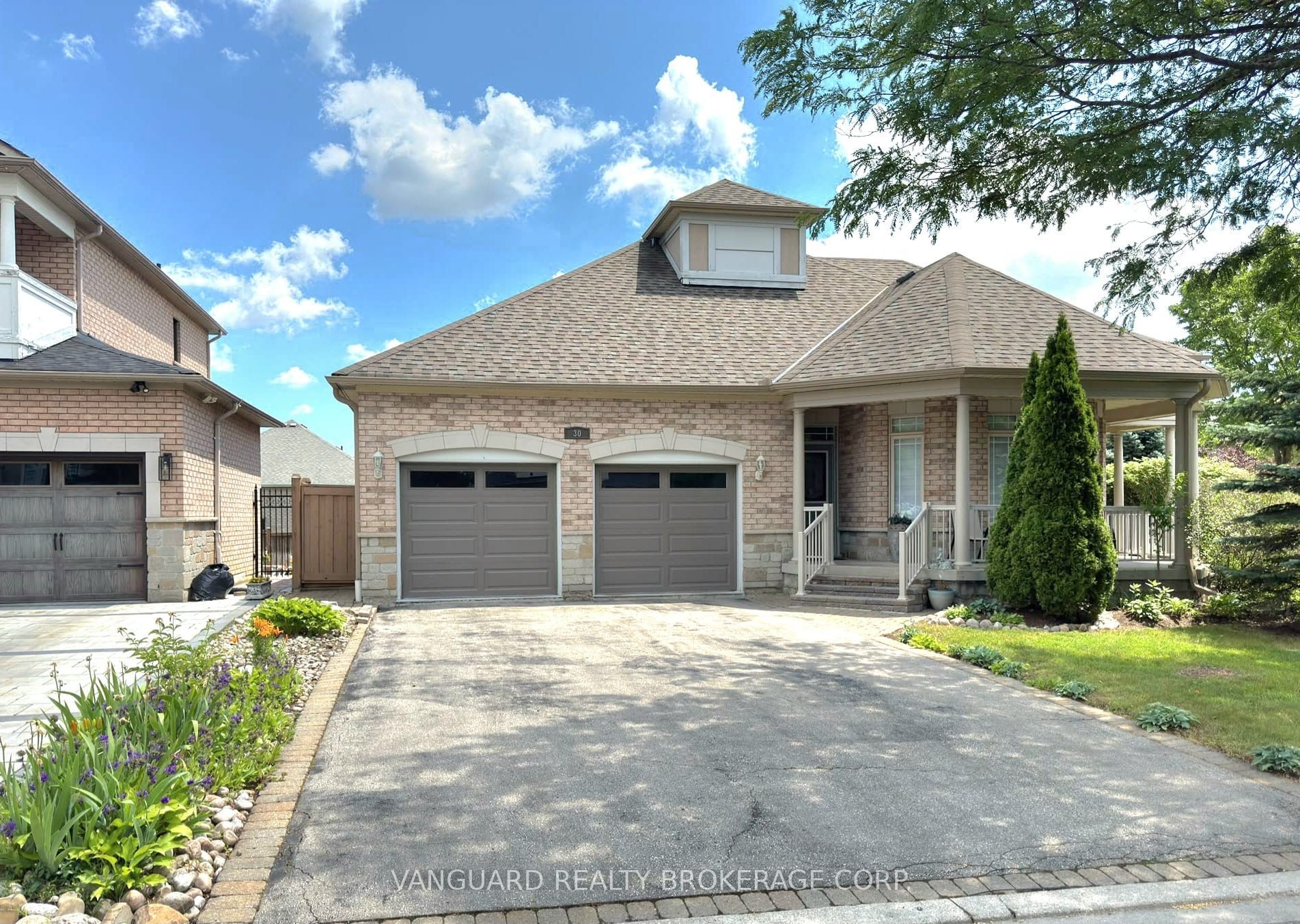 30 Noah Crescent Property Photo 2