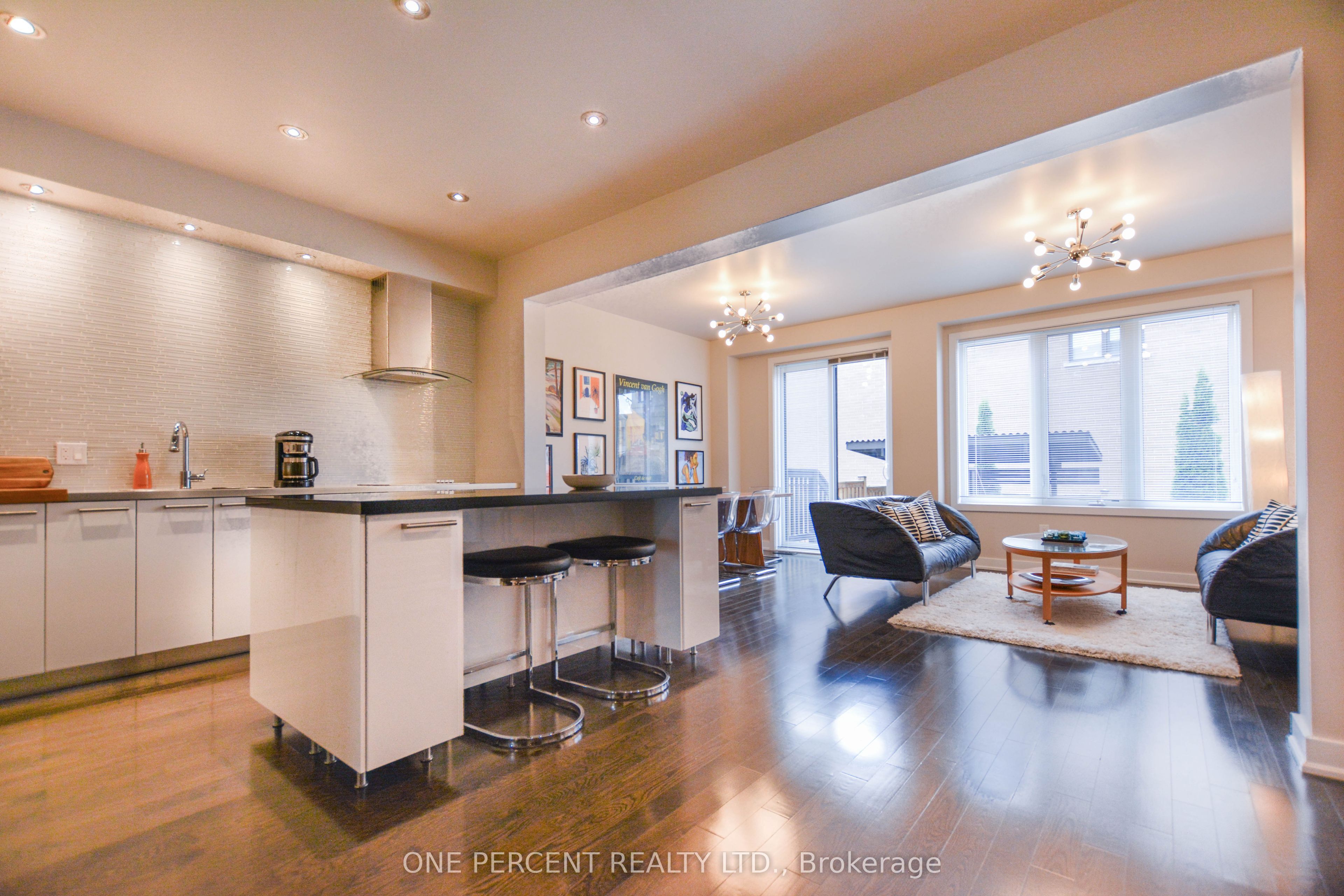 16 Denarius Crescent Property Photo 7