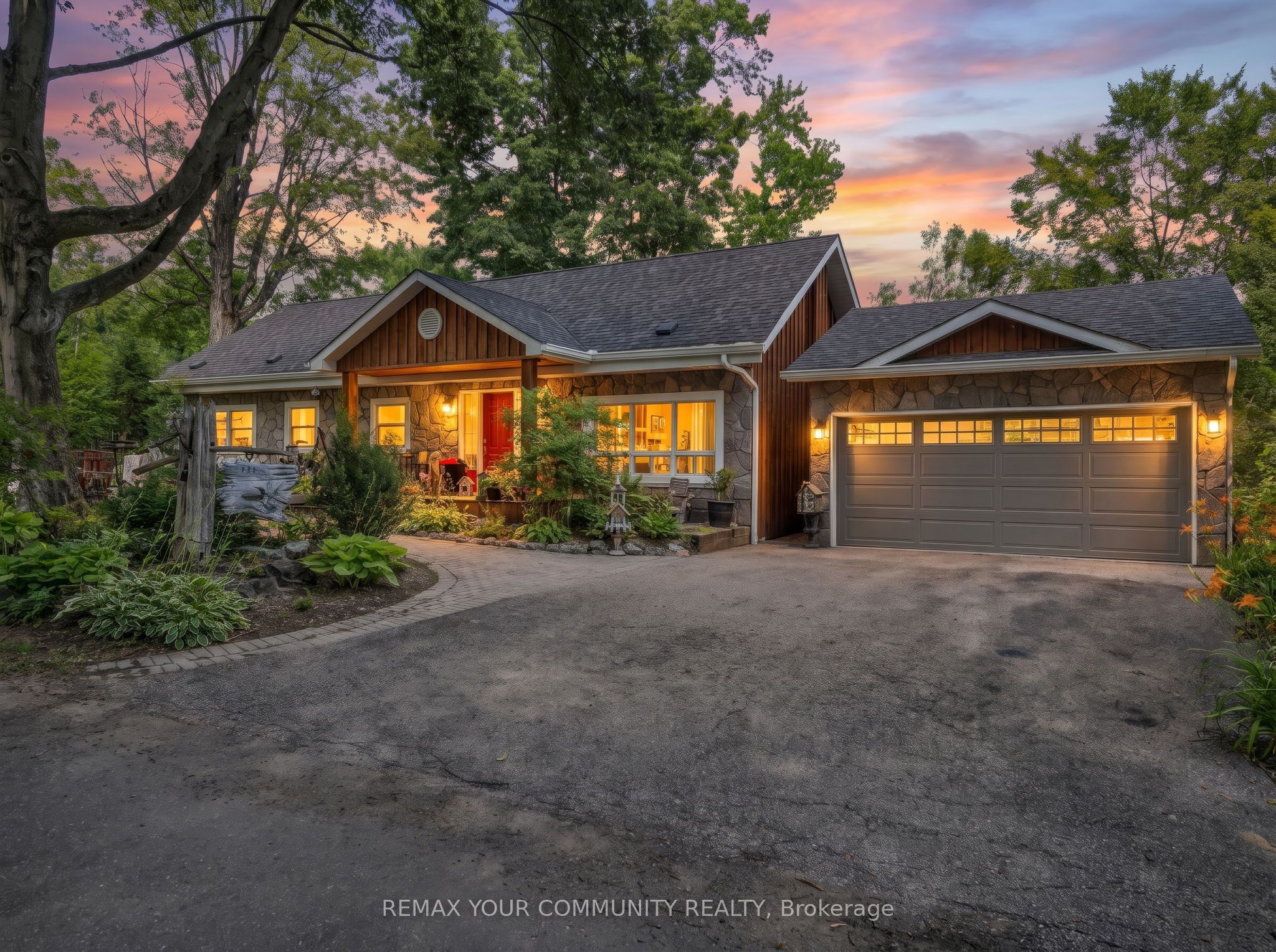 111 Sibbald Crescent Property Photo 1