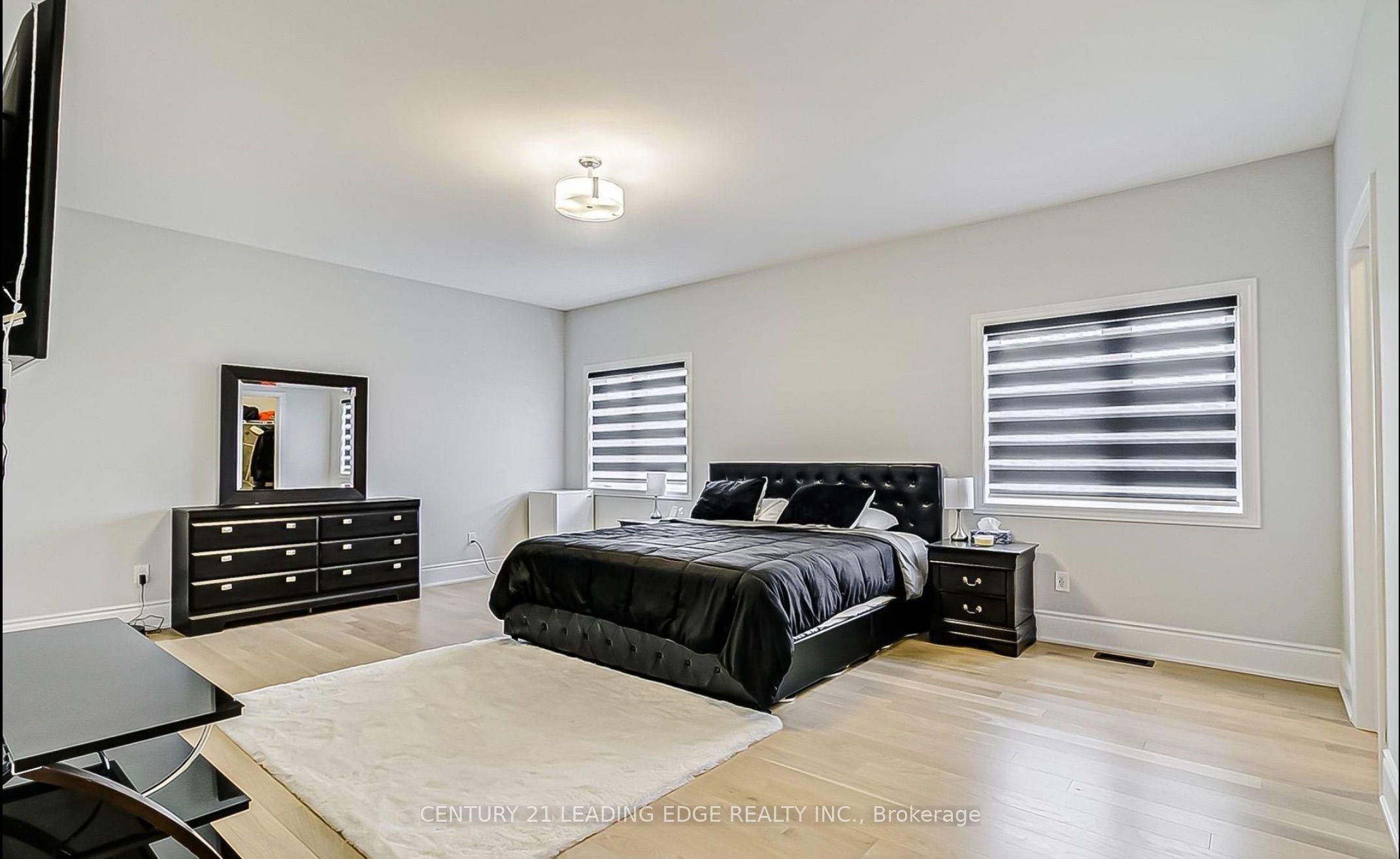 37 Woodhaven Avenue Property Photo 6