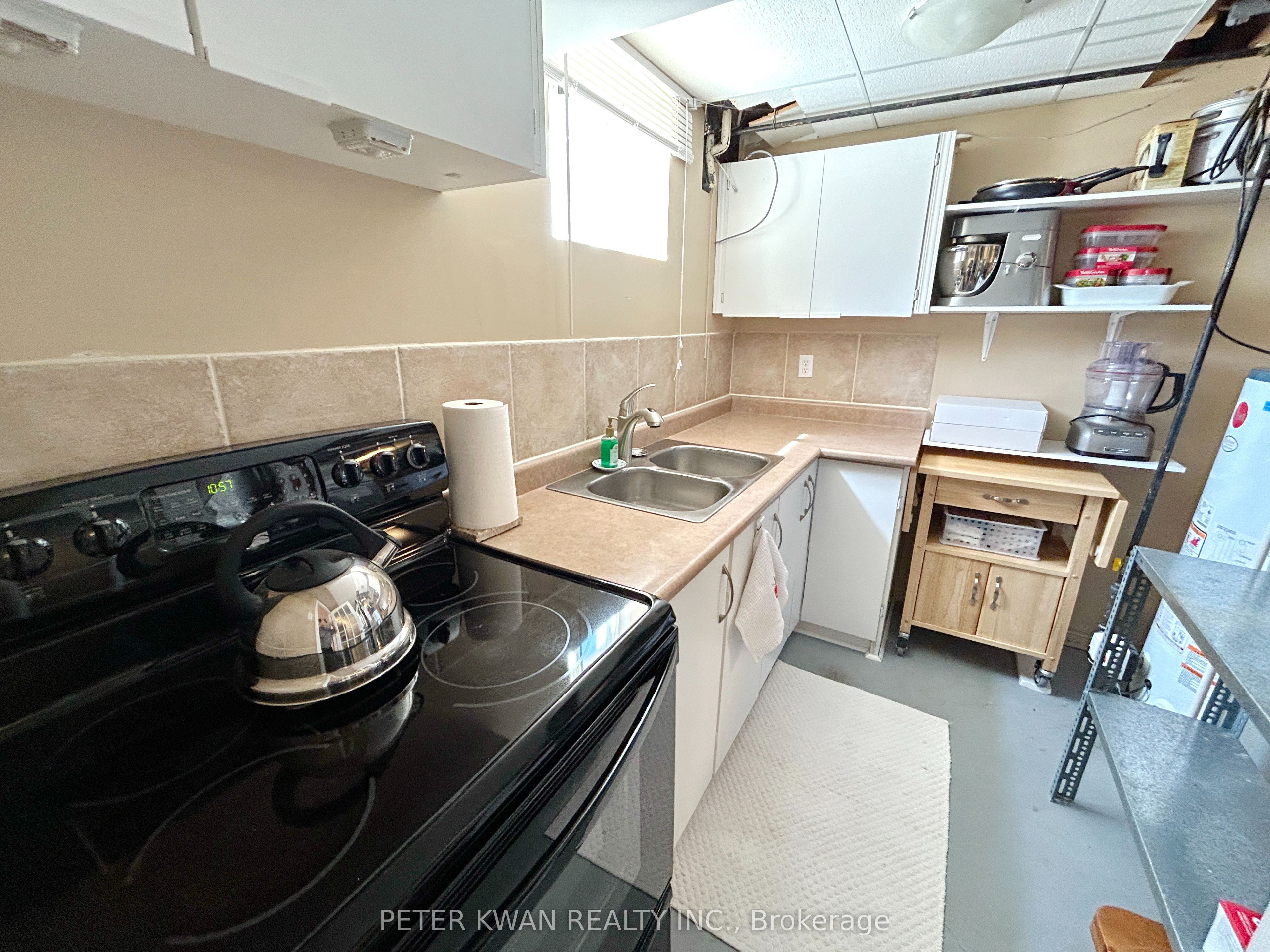 664 Society Crescent Property Photo 31