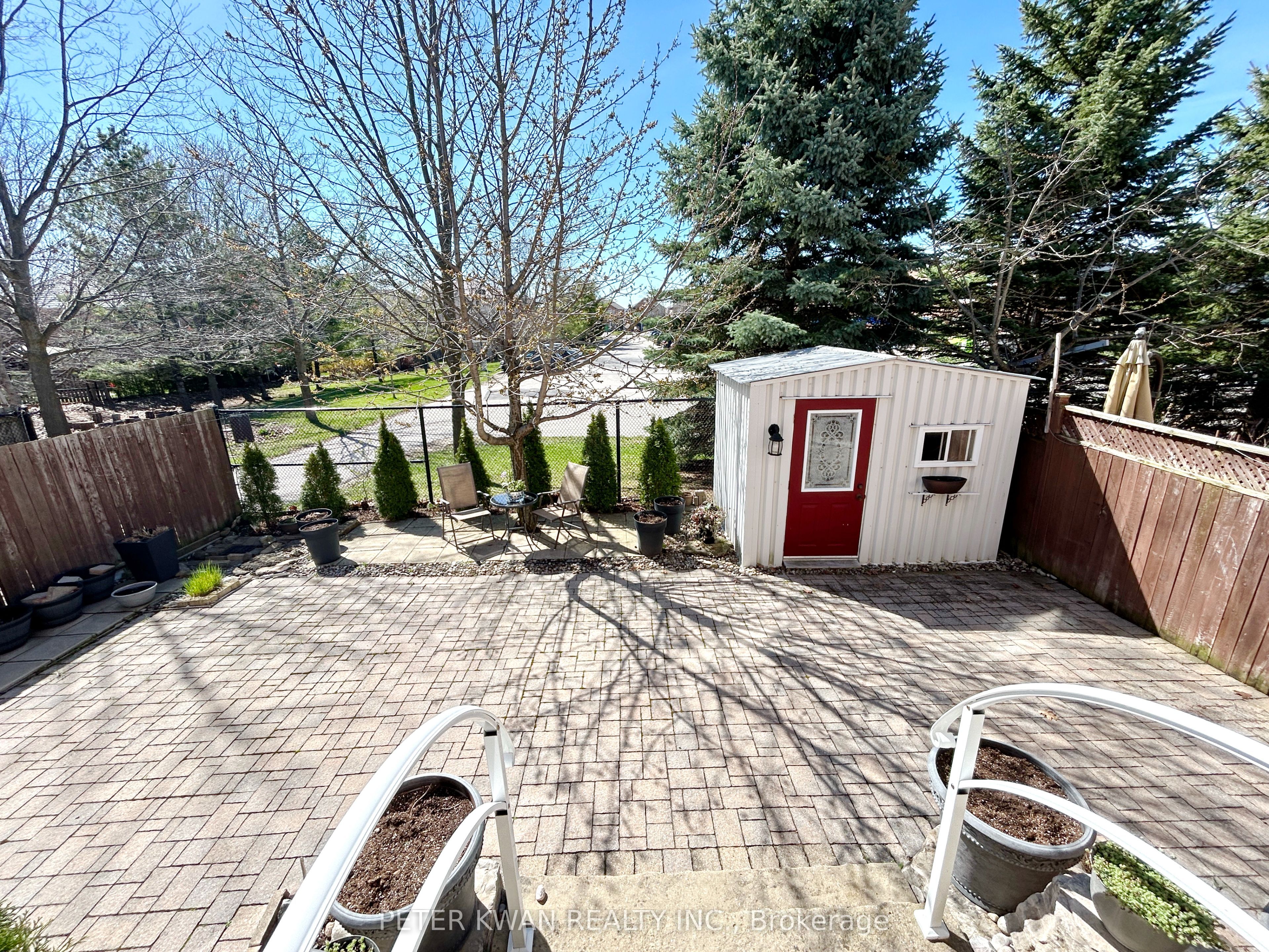 664 Society Crescent Property Photo 37