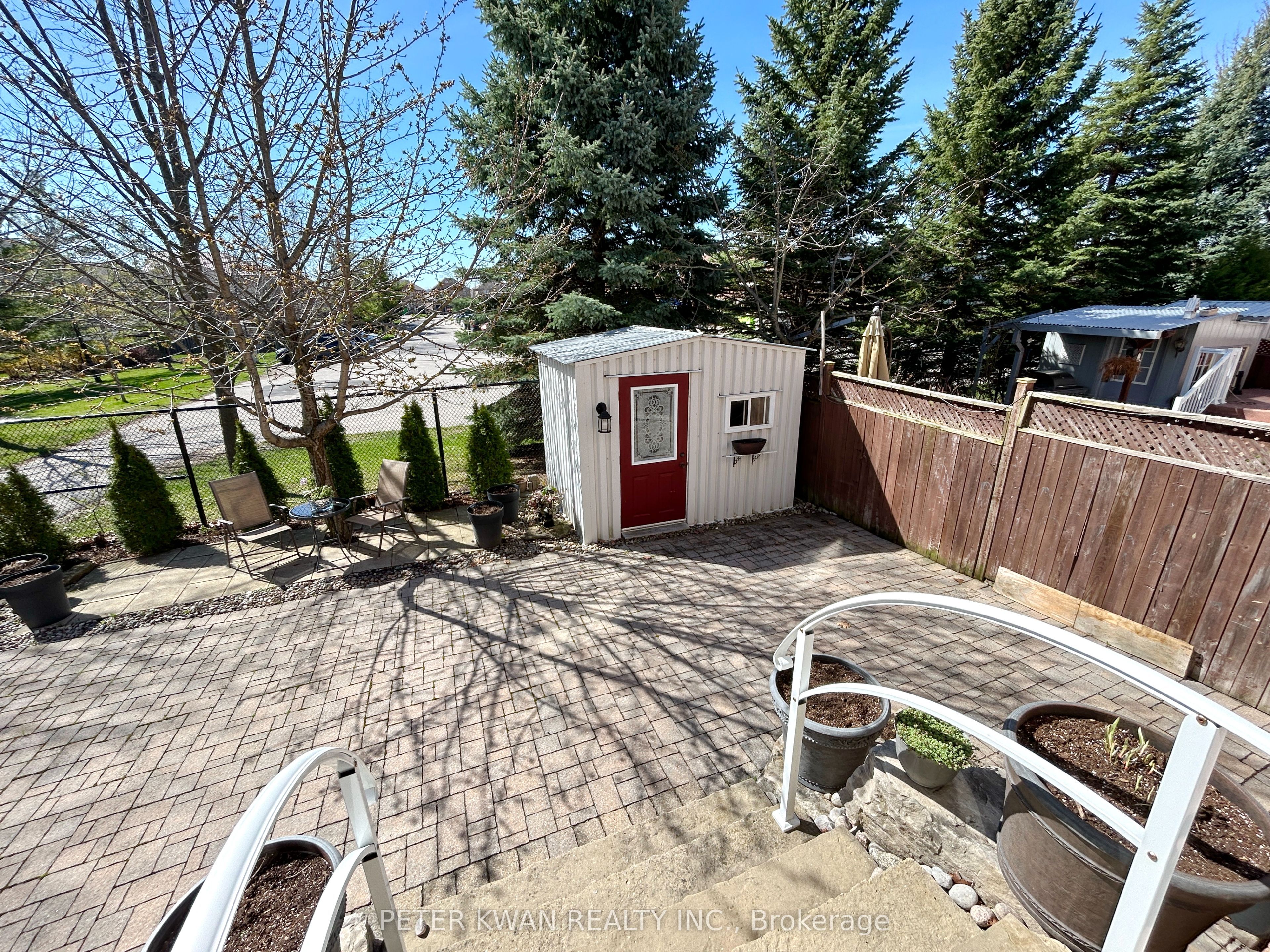 664 Society Crescent Property Photo 38