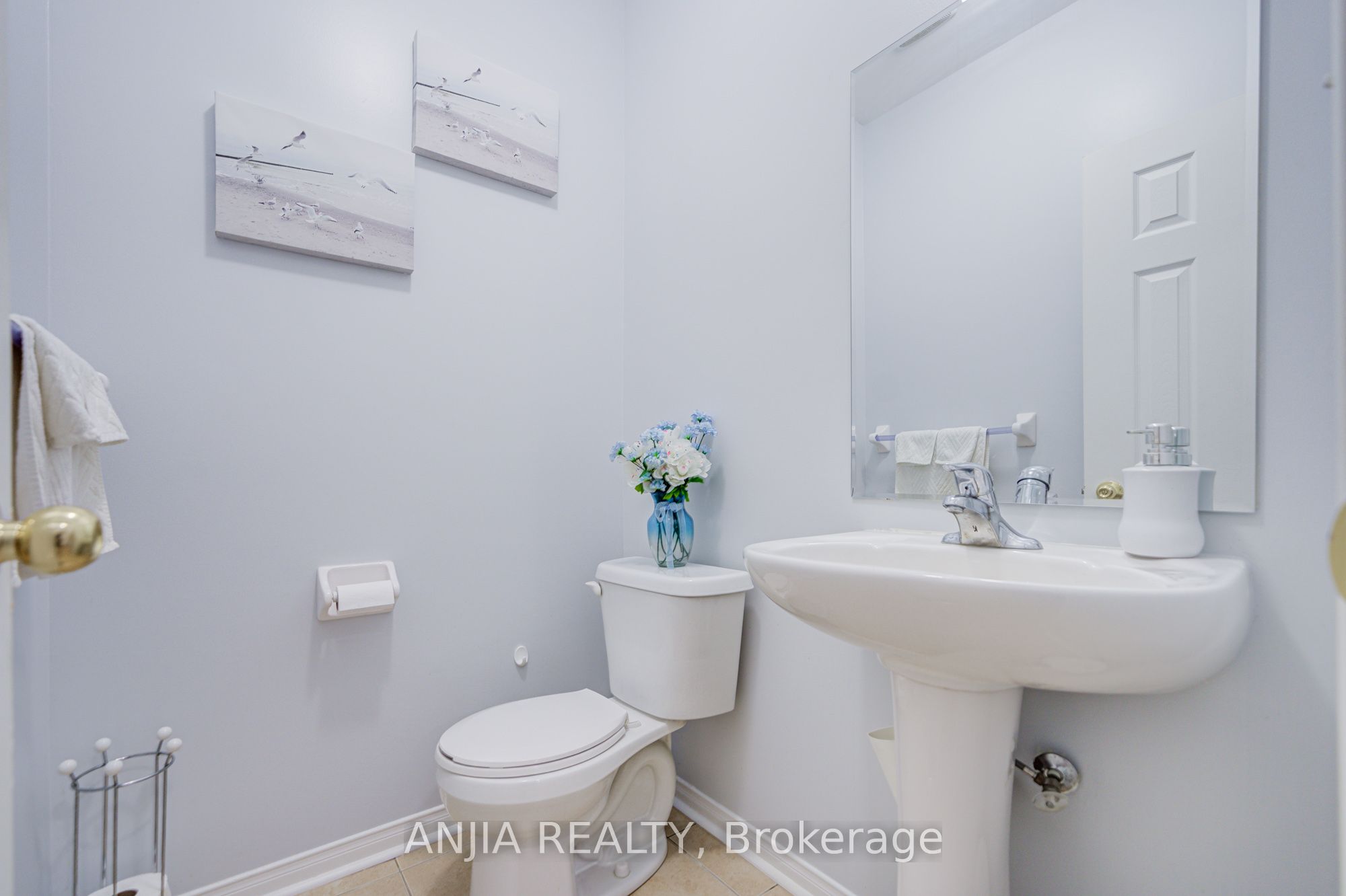 2 Horn Street Property Photo 25