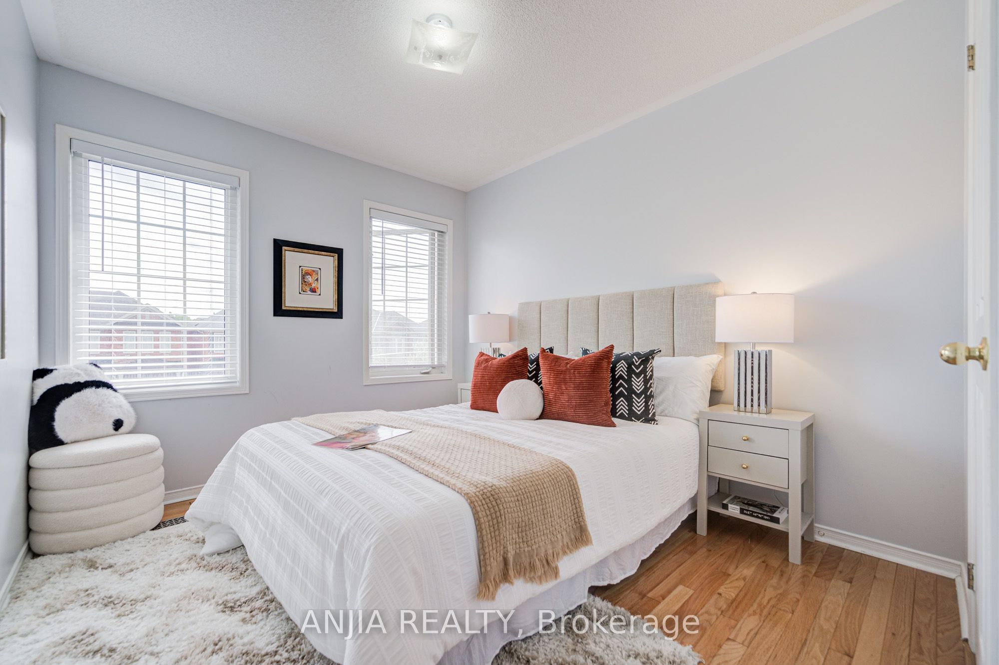 2 Horn Street Property Photo 35