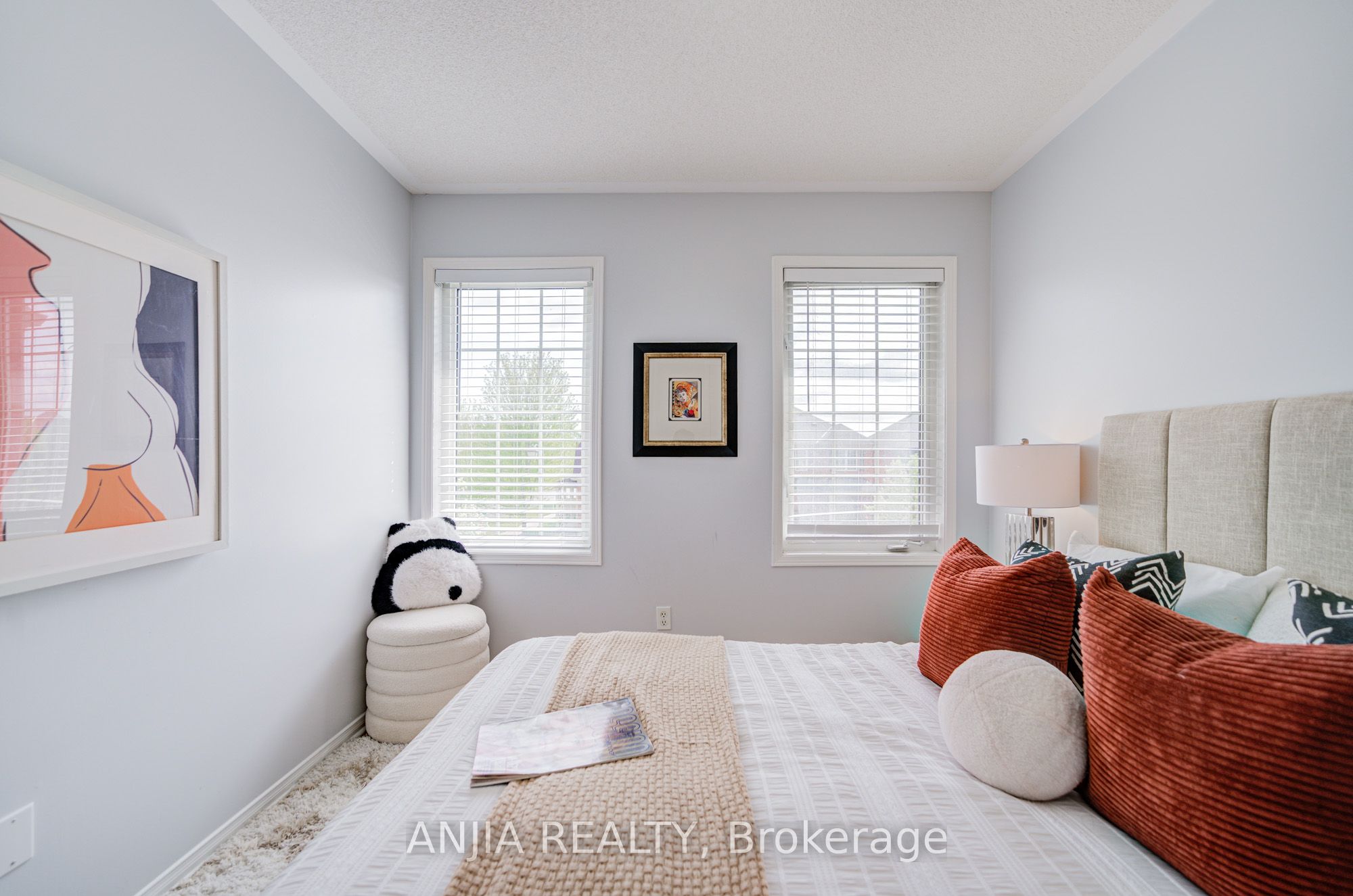 2 Horn Street Property Photo 37