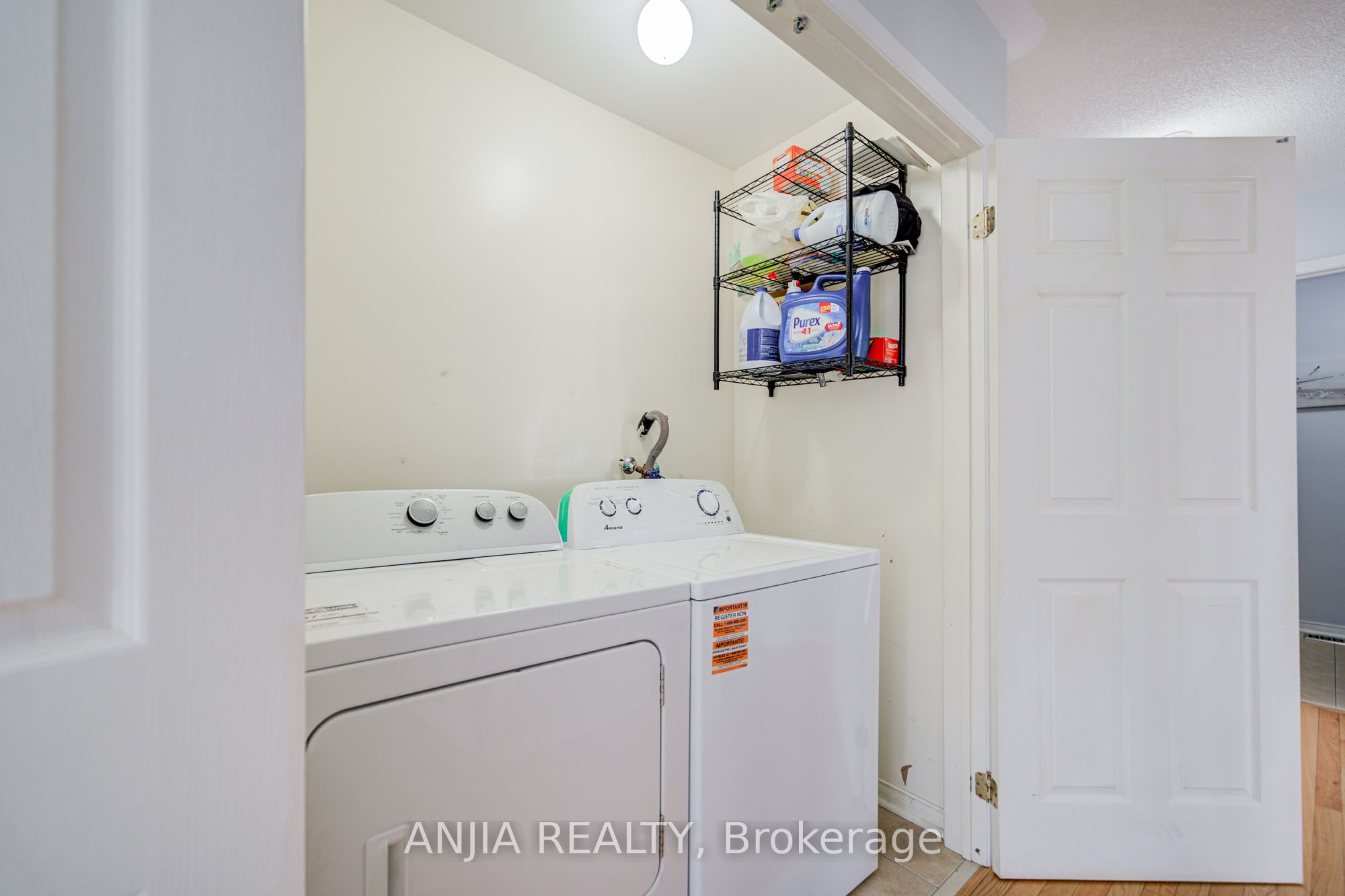 2 Horn Street Property Photo 46