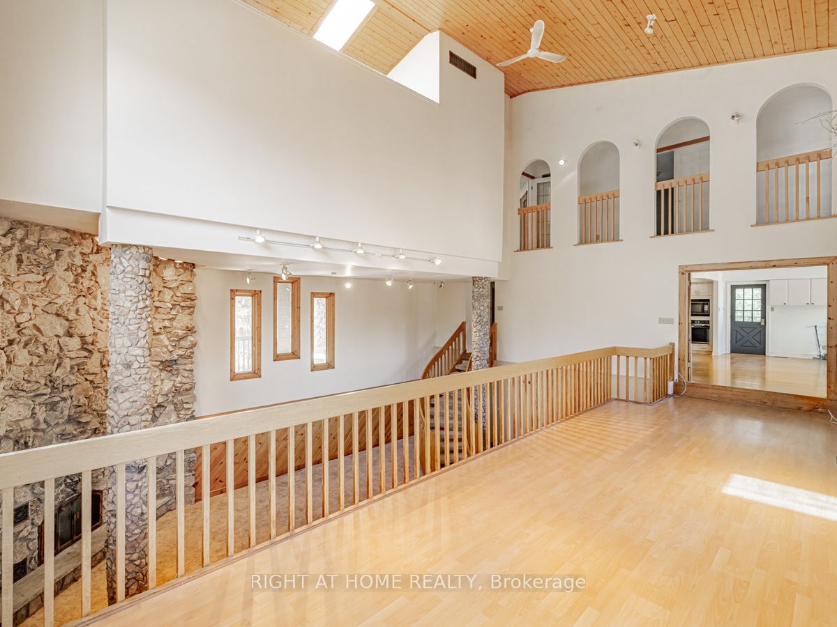 4282 Vivian Road Property Photo 12