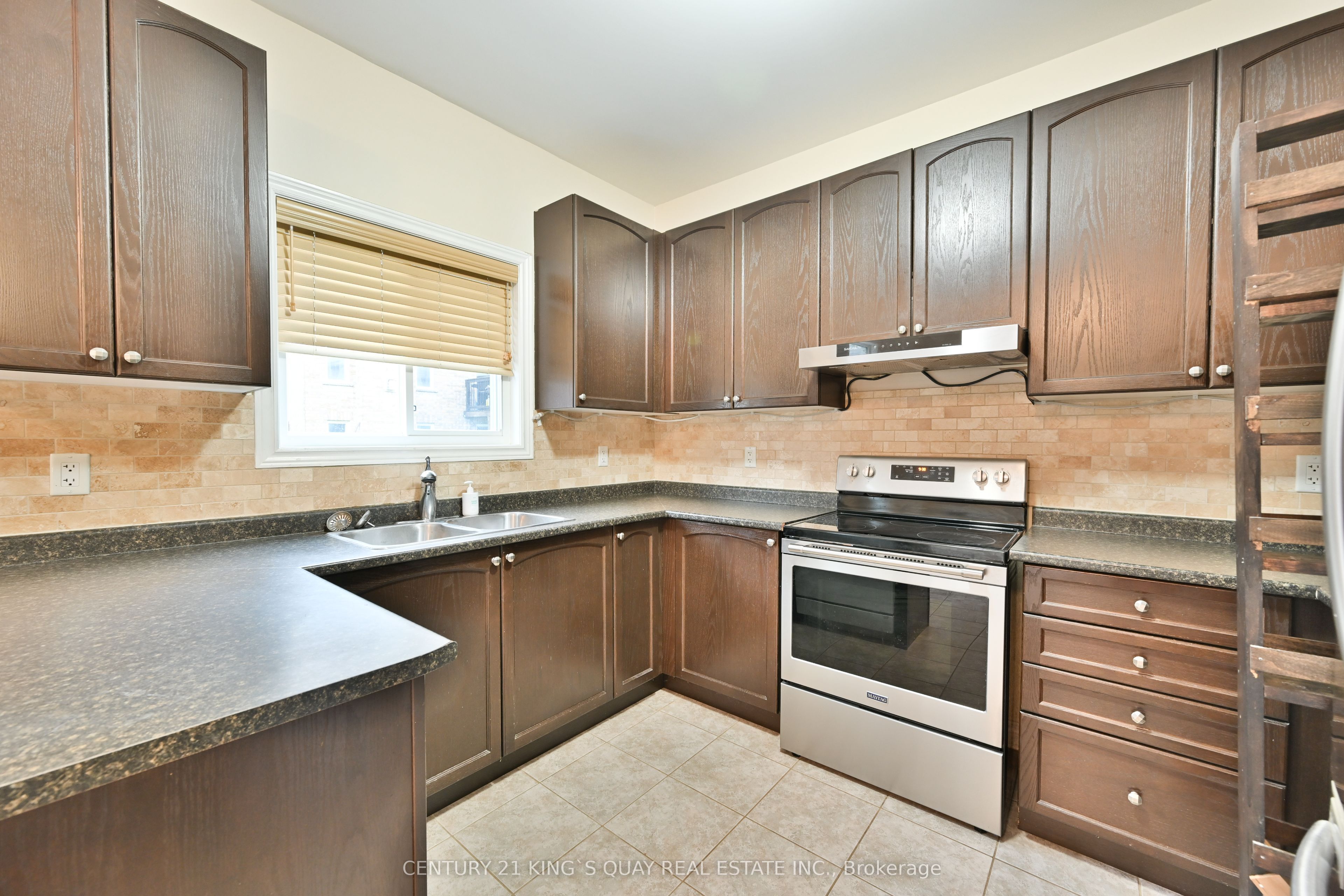 10 Lundigan Drive Property Photo 3