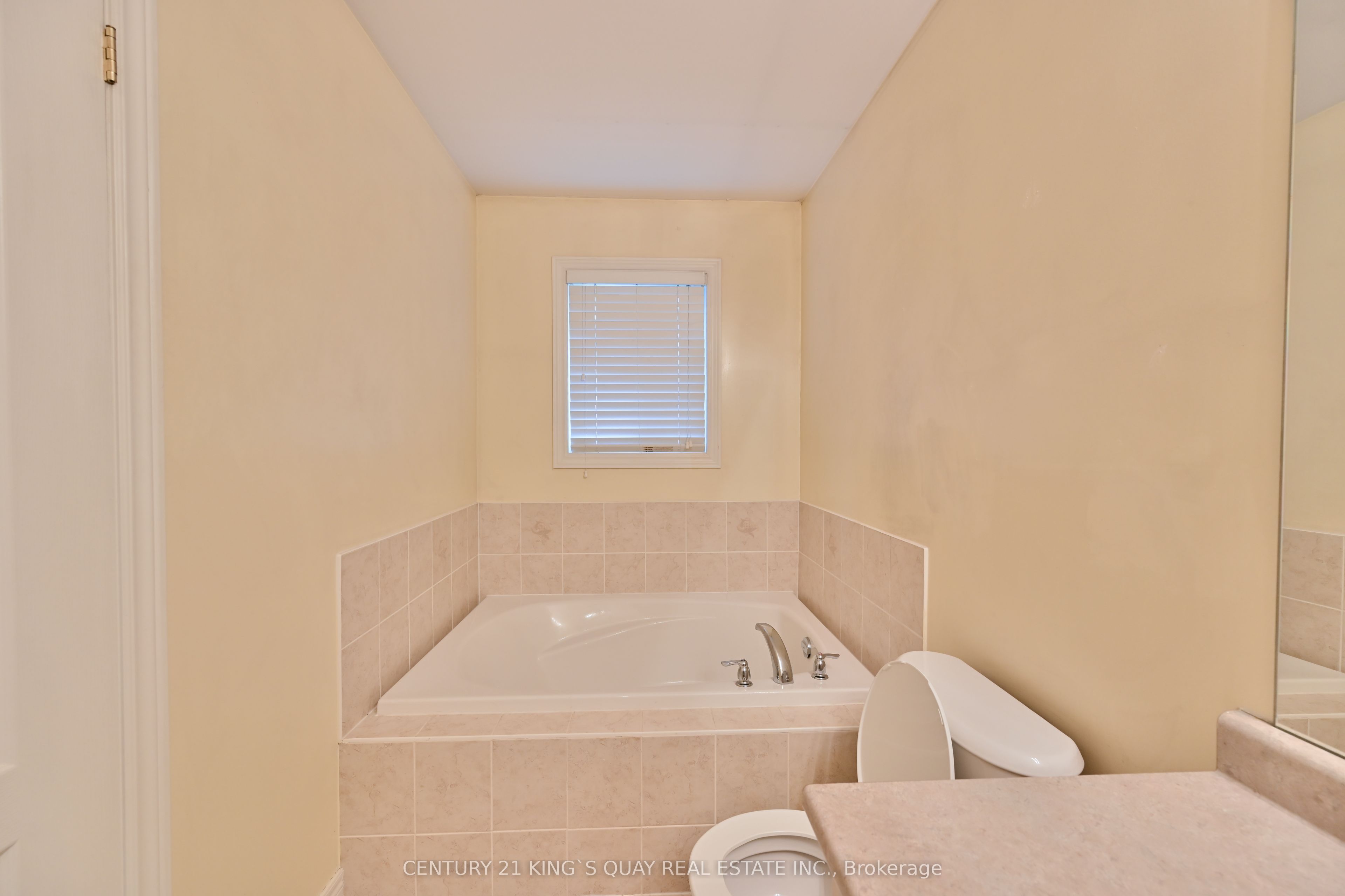 10 Lundigan Drive Property Photo 11