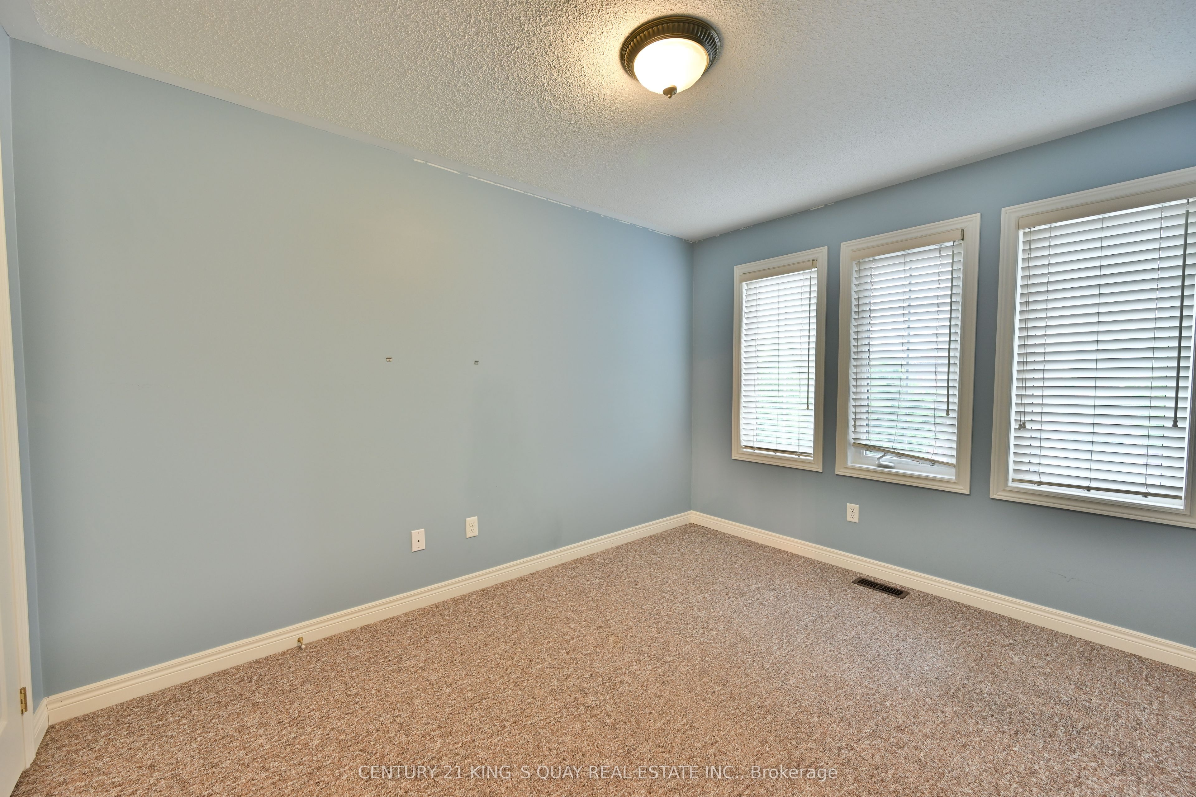 10 Lundigan Drive Property Photo 12