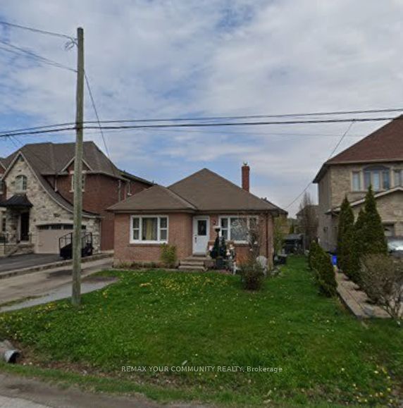 68 Elm Grove Avenue Property Photo 4