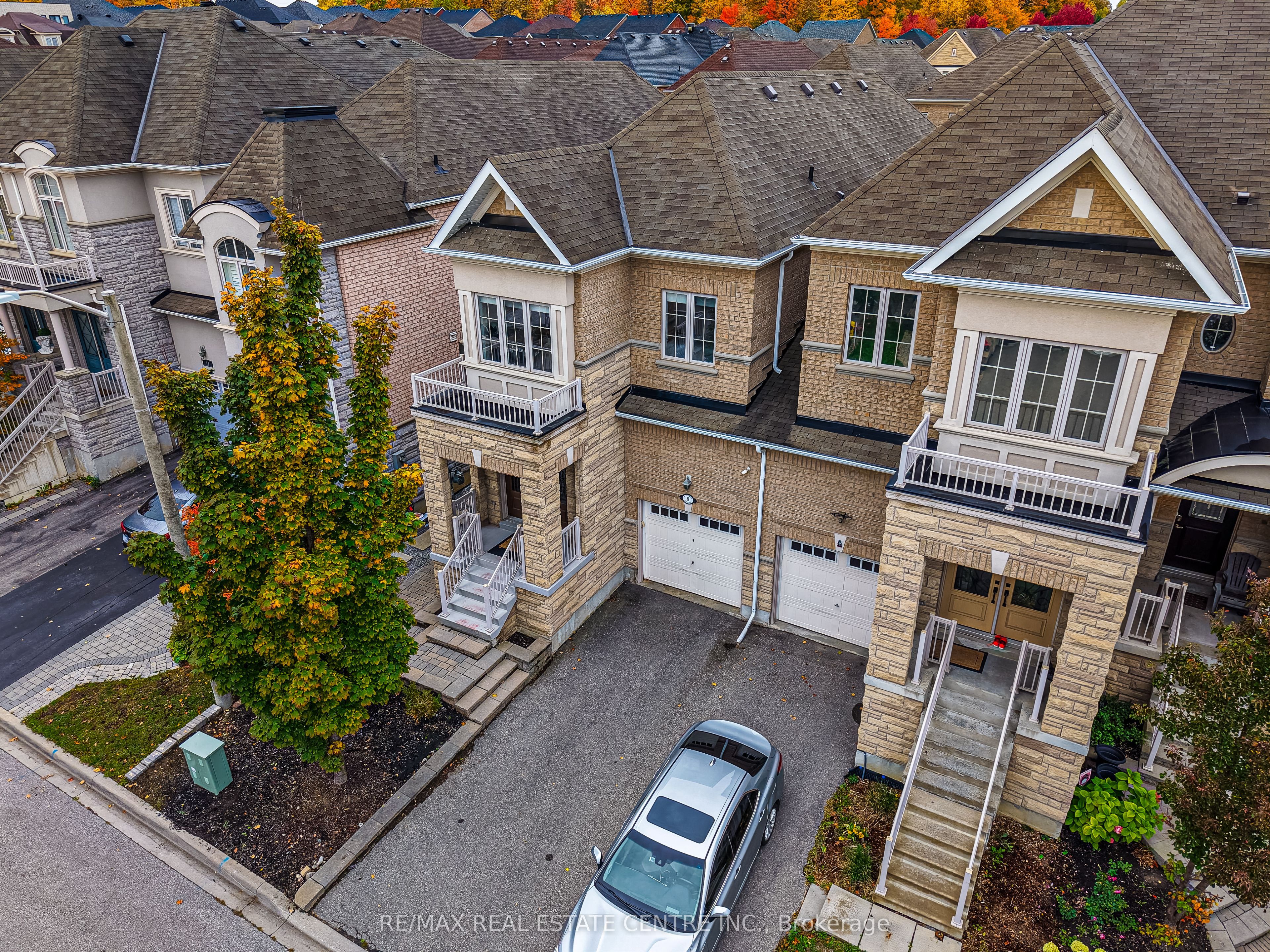 8 Bristlewood Crescent Property Photo 1