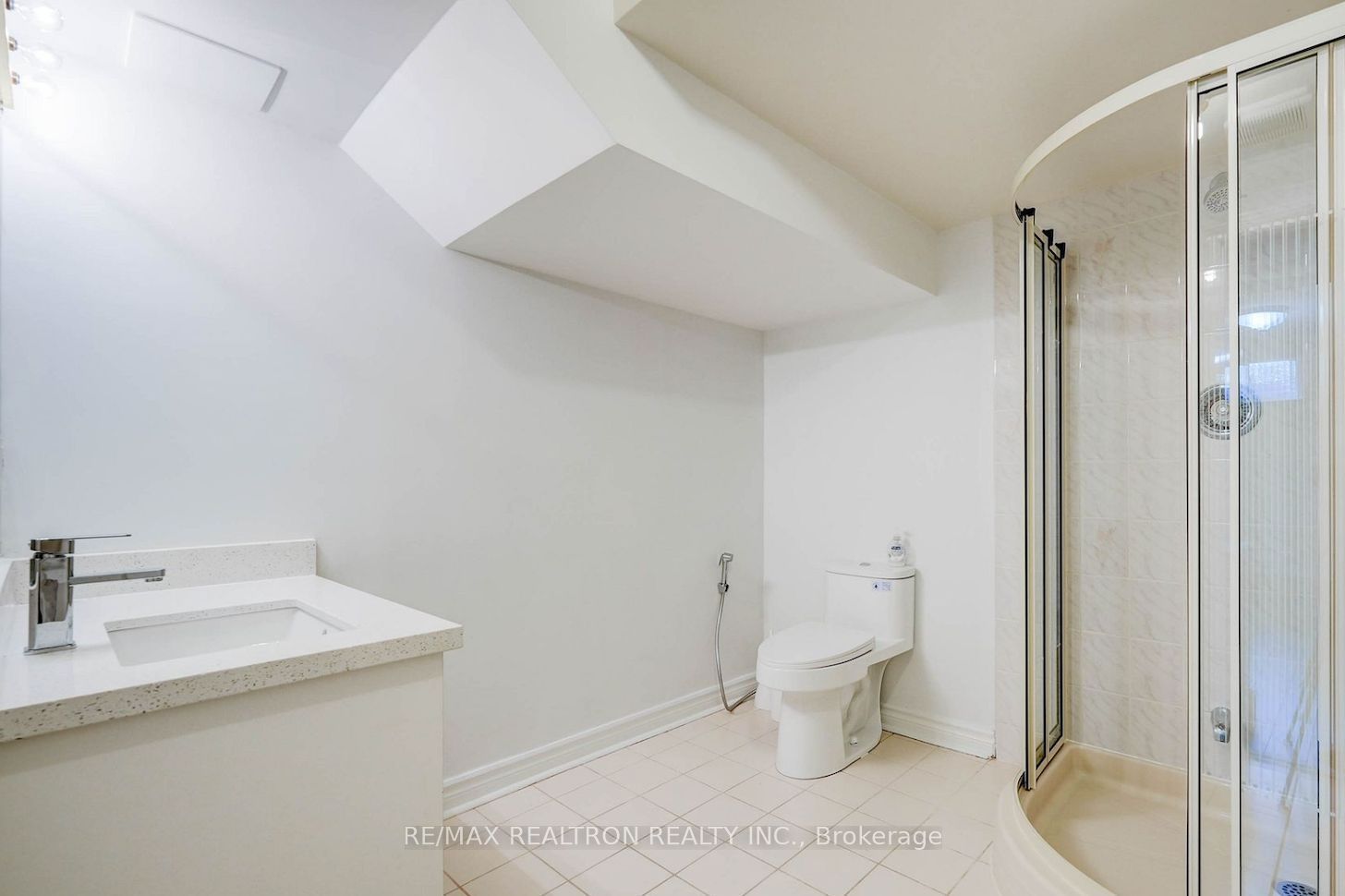 62 Brookshill Crescent Bsmt Property Photo 8