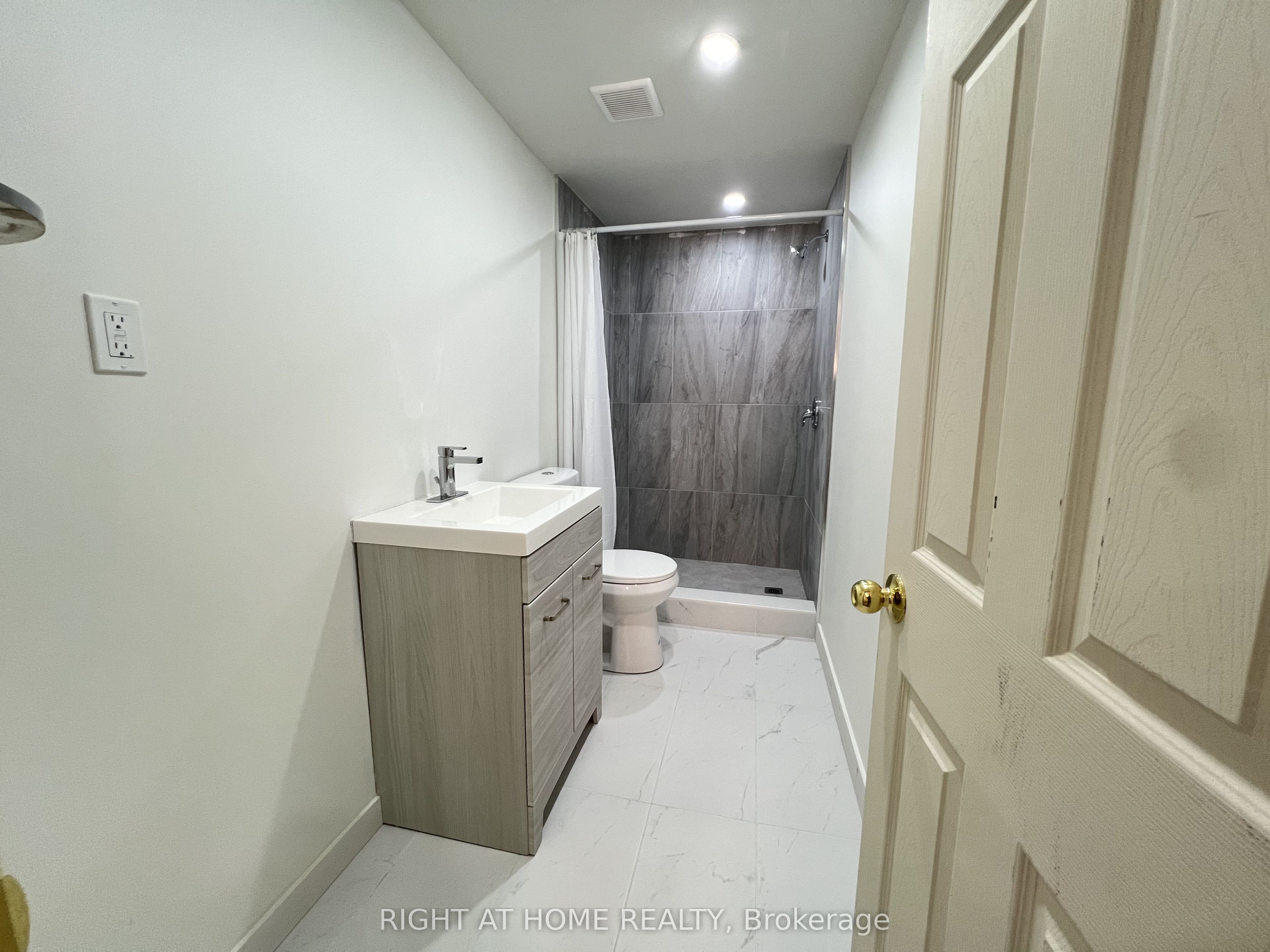 62 Mcclenny Drive Lower2 Property Photo 8