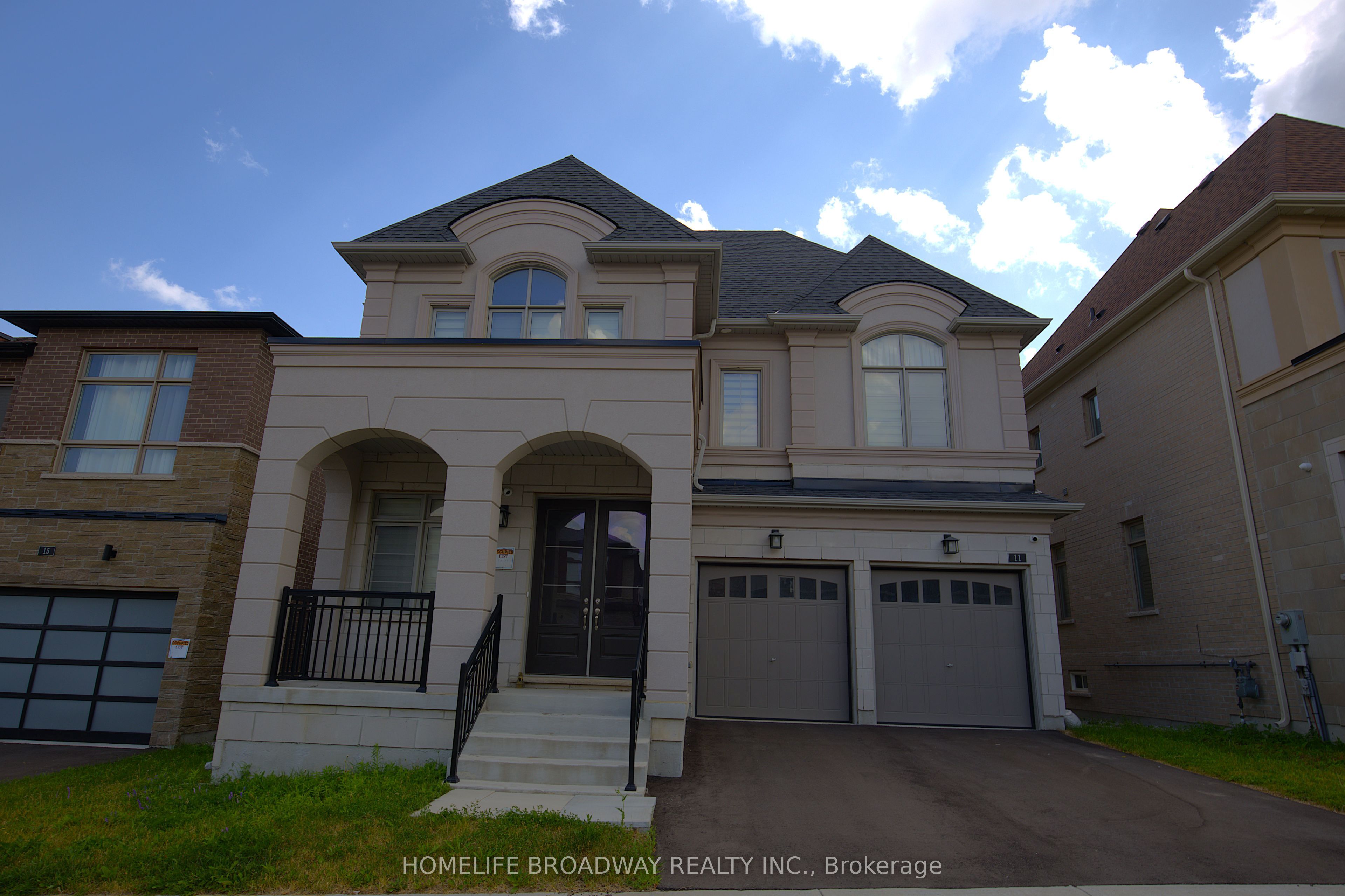 11 David Dunlap Boulevard Property Photo 1