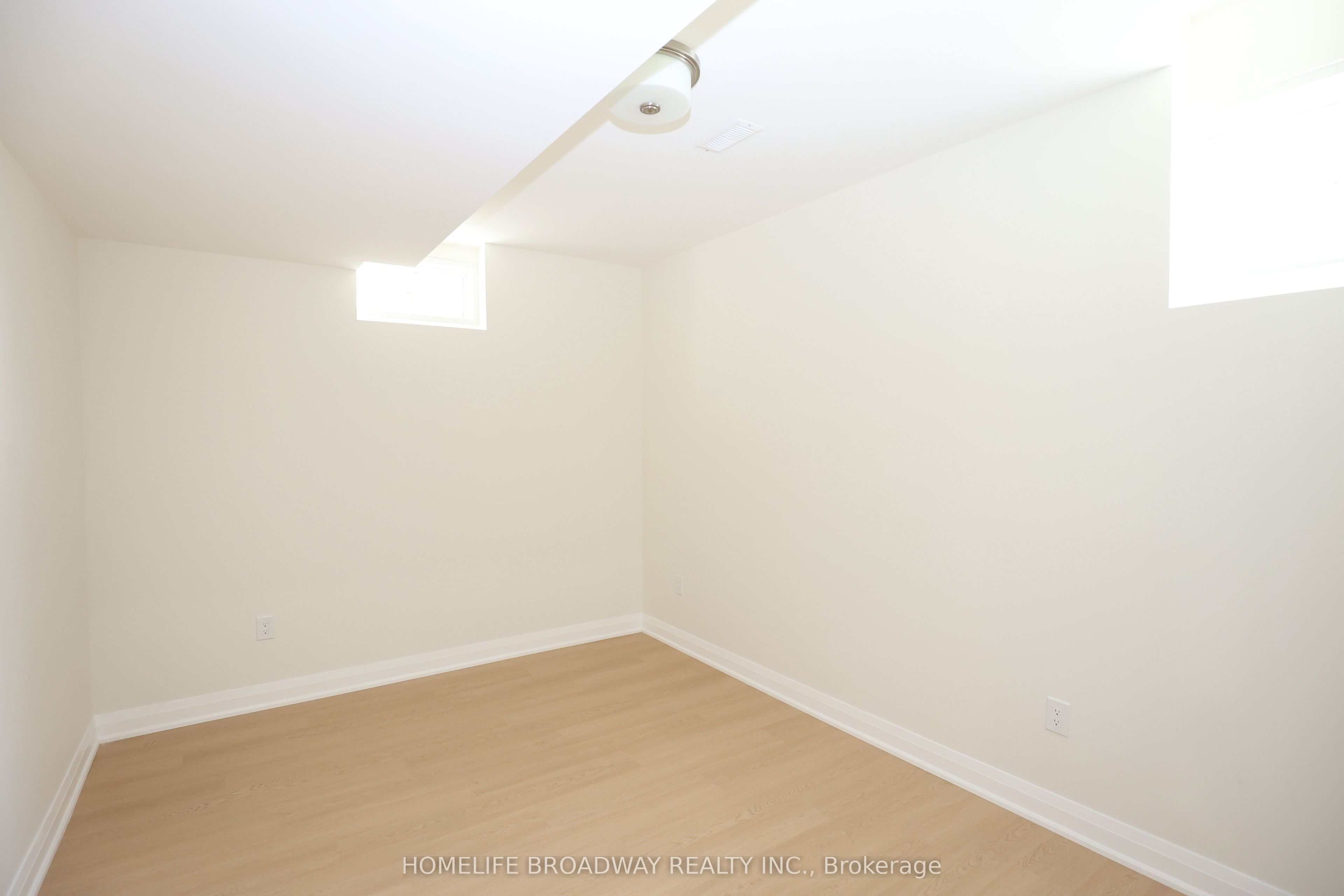 11 David Dunlap Boulevard Property Photo 25