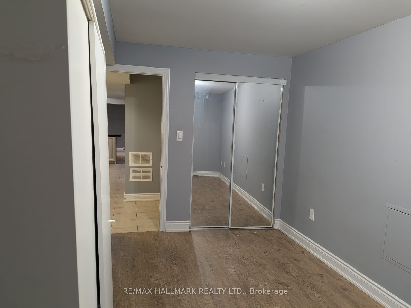 209 Old Colony Road S Basement Property Photo 8