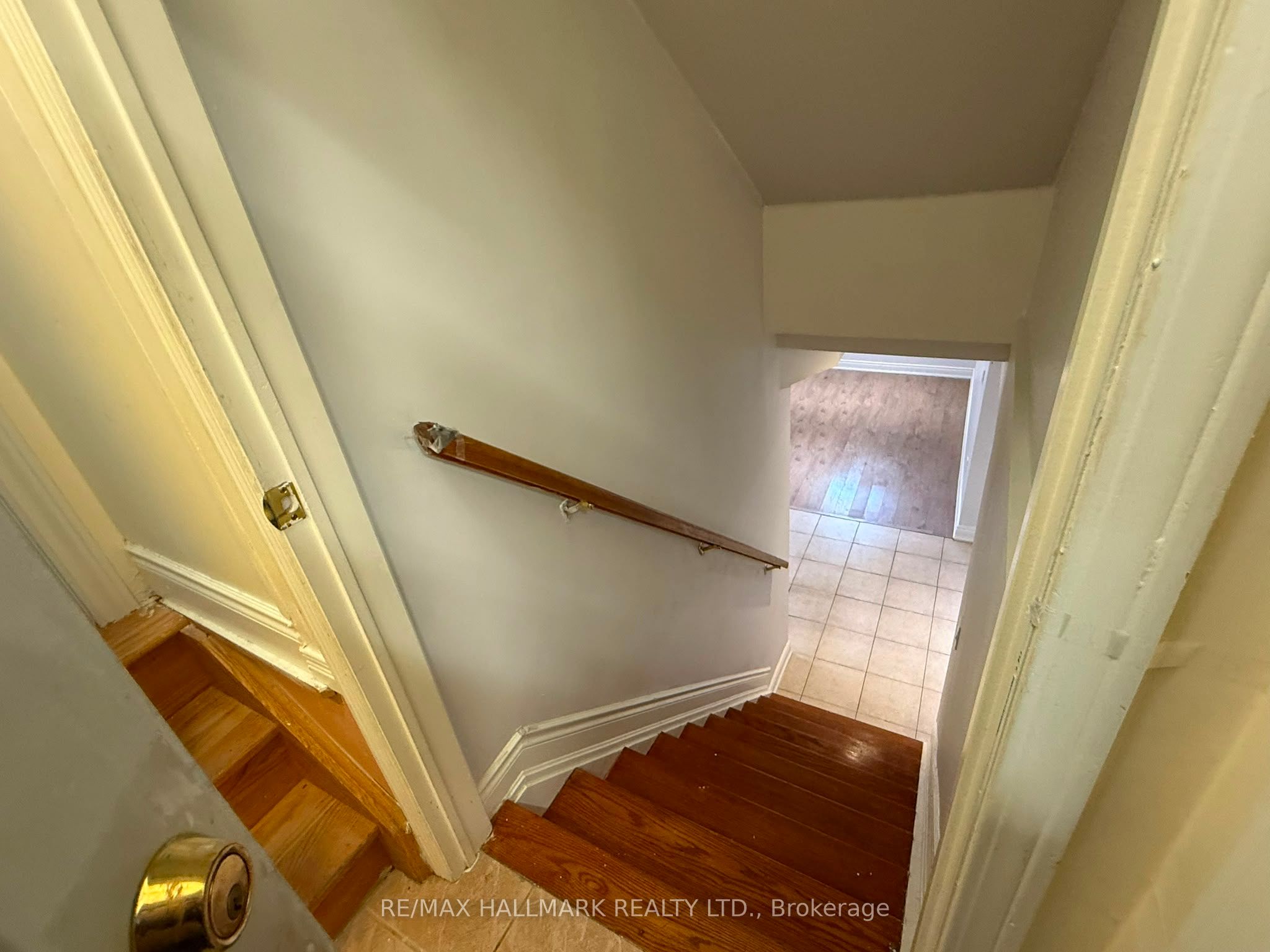 209 Old Colony Road S Basement Property Photo 10