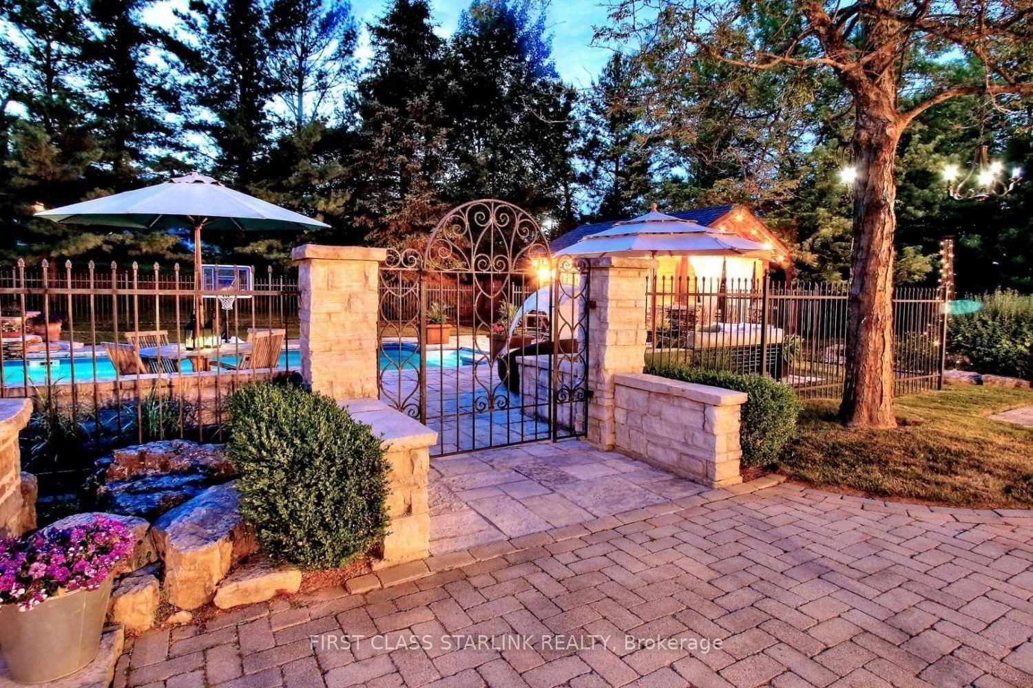 38 Kensington Drive Property Photo 8
