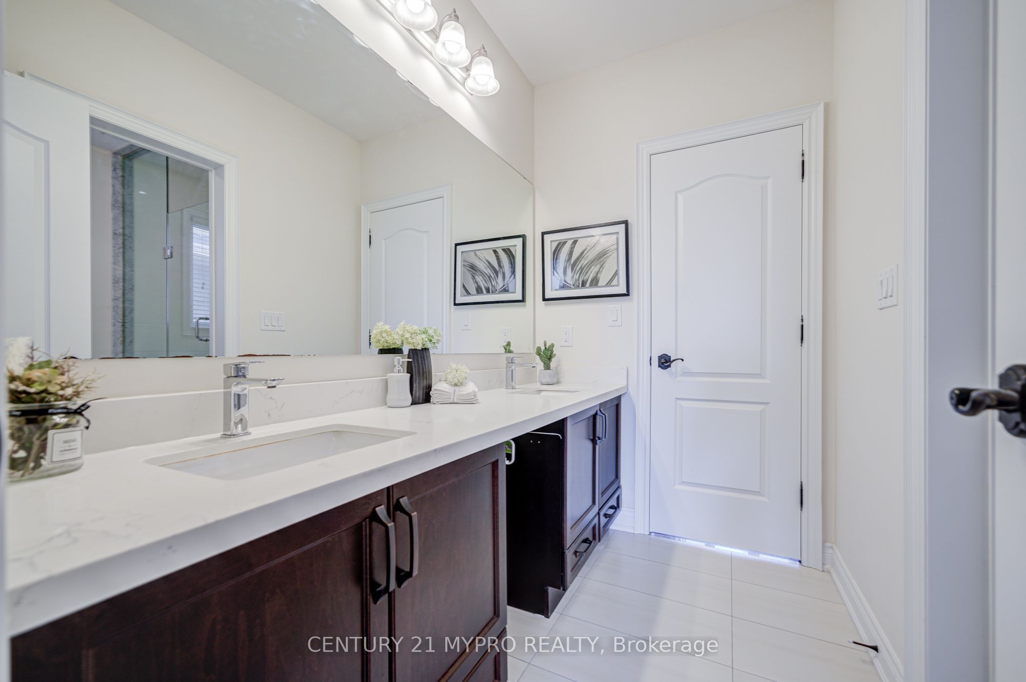 6 Tralee Court Property Photo 32