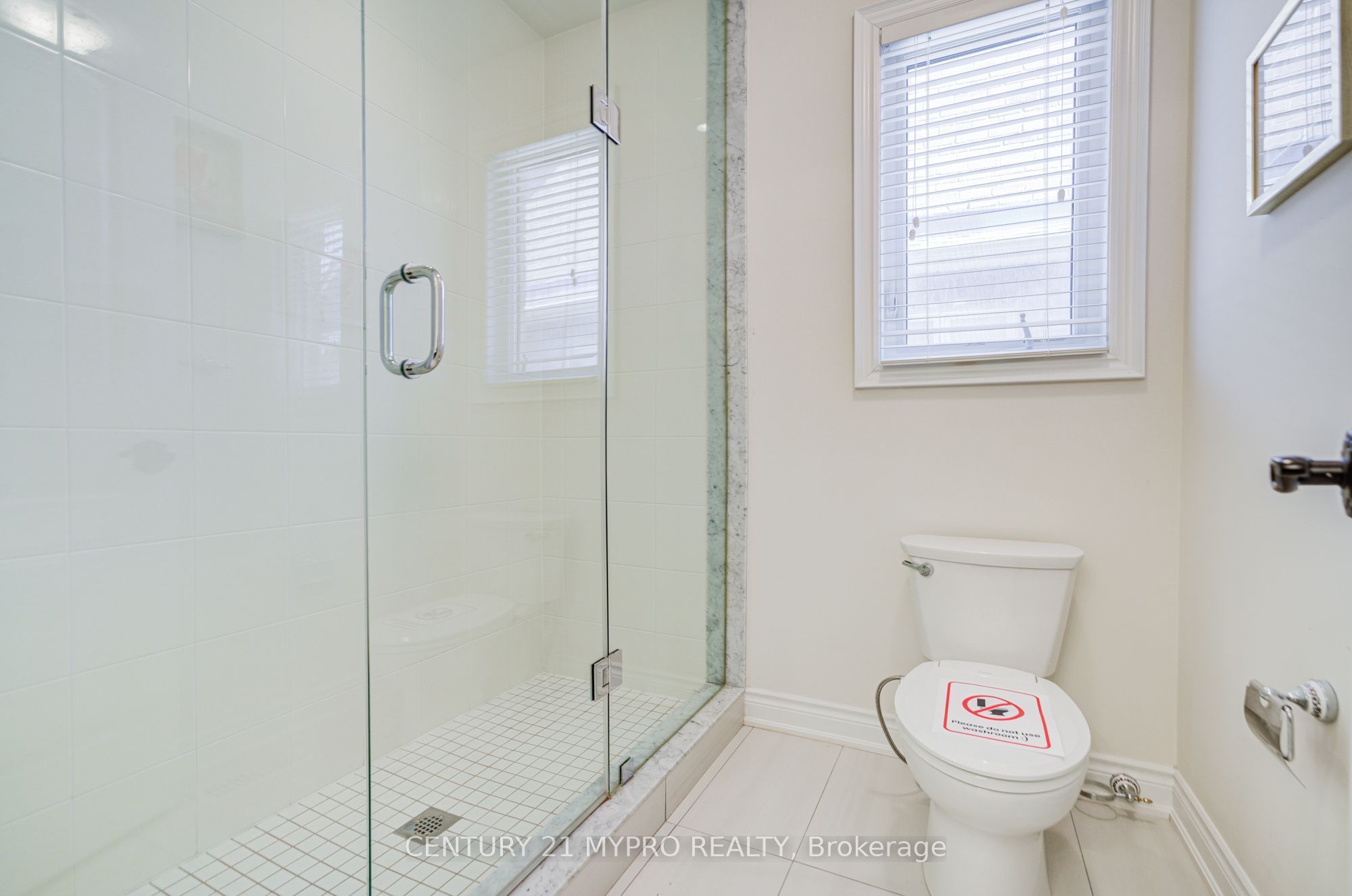 6 Tralee Court Property Photo 33