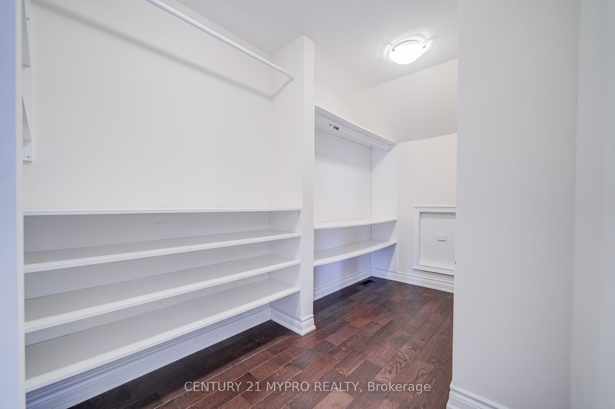 6 Tralee Court Property Photo 42
