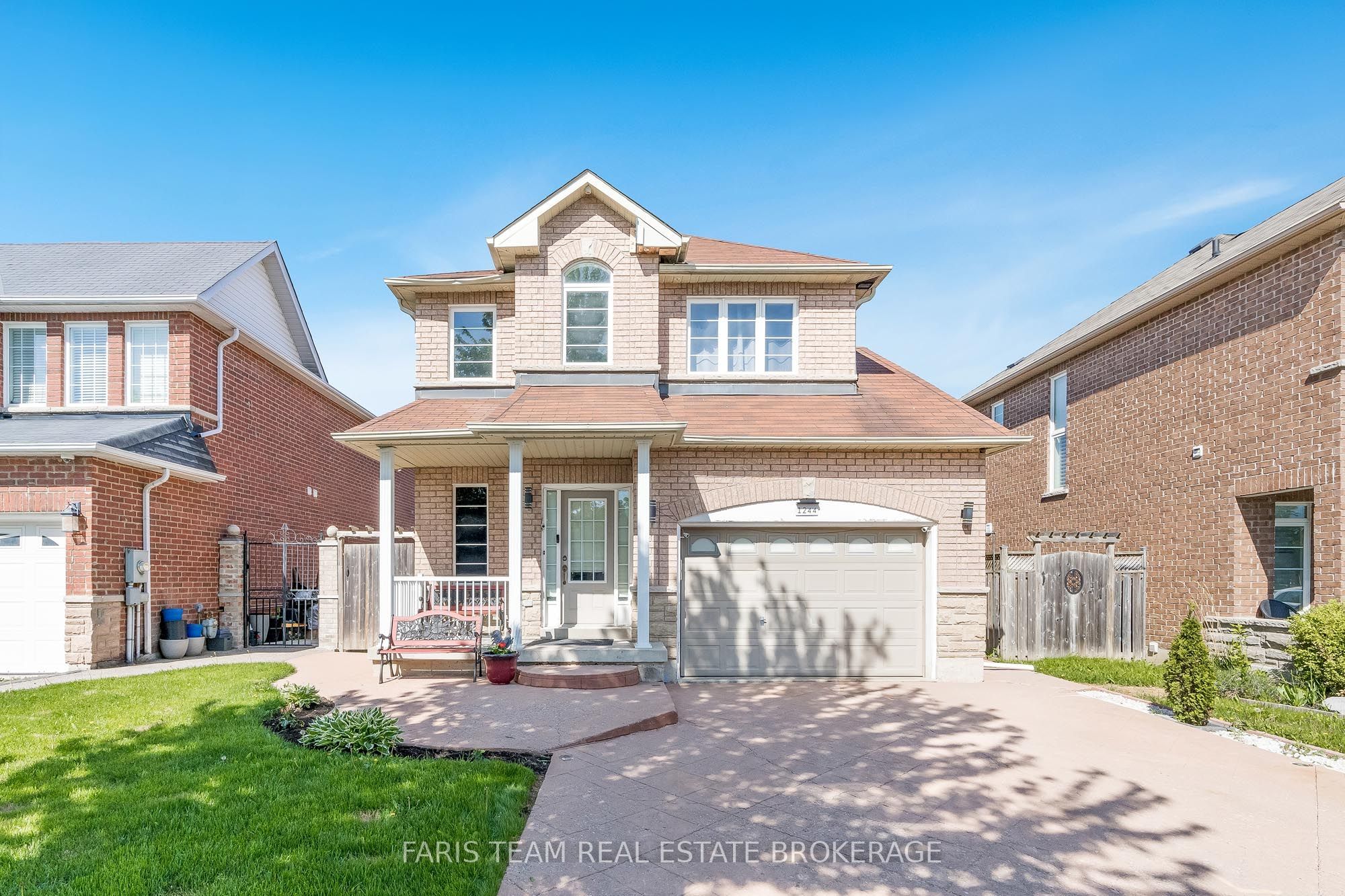 1244 Mary-lou Street Property Photo 1
