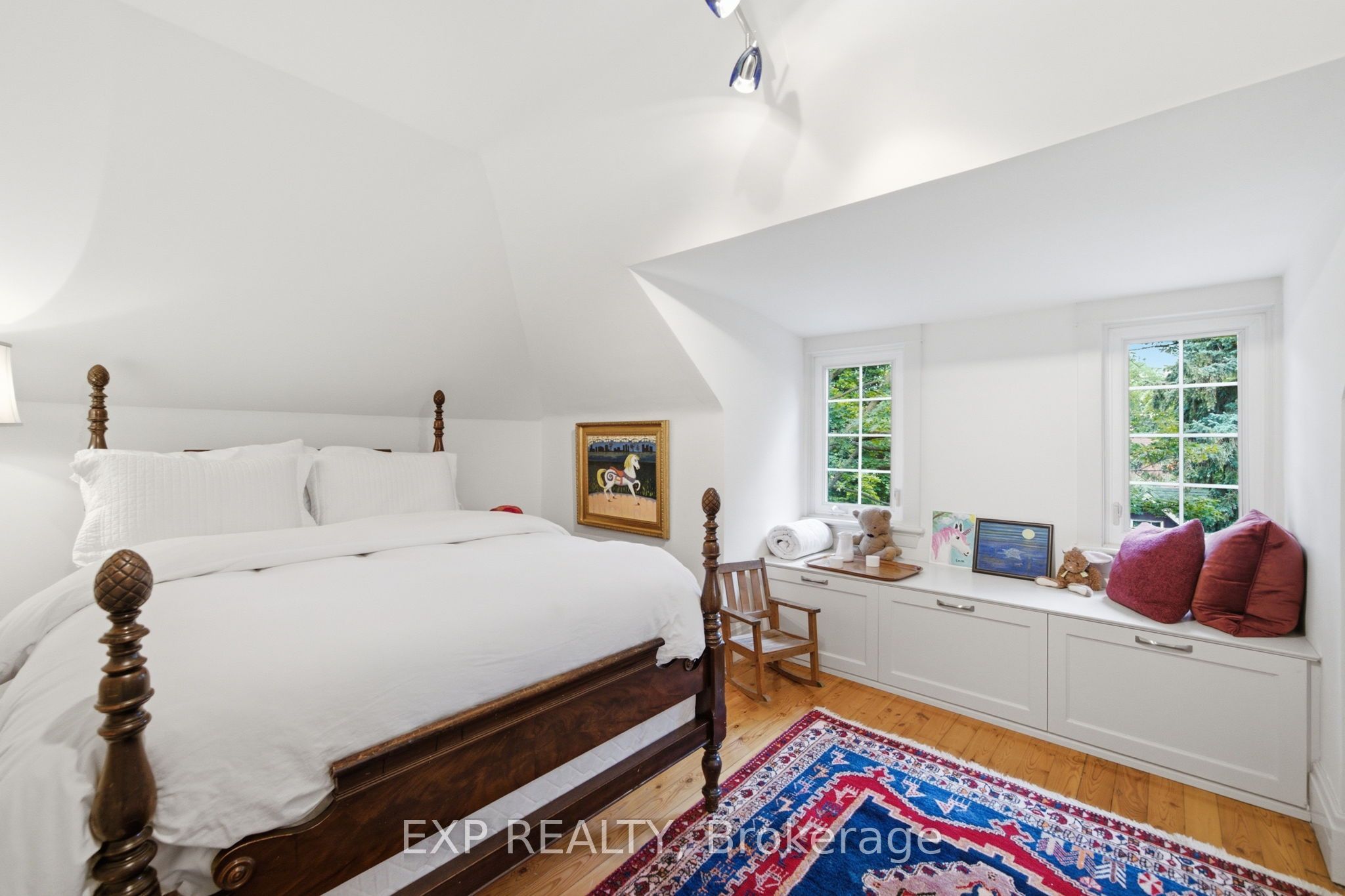 59 Roseview Avenue Property Photo 33