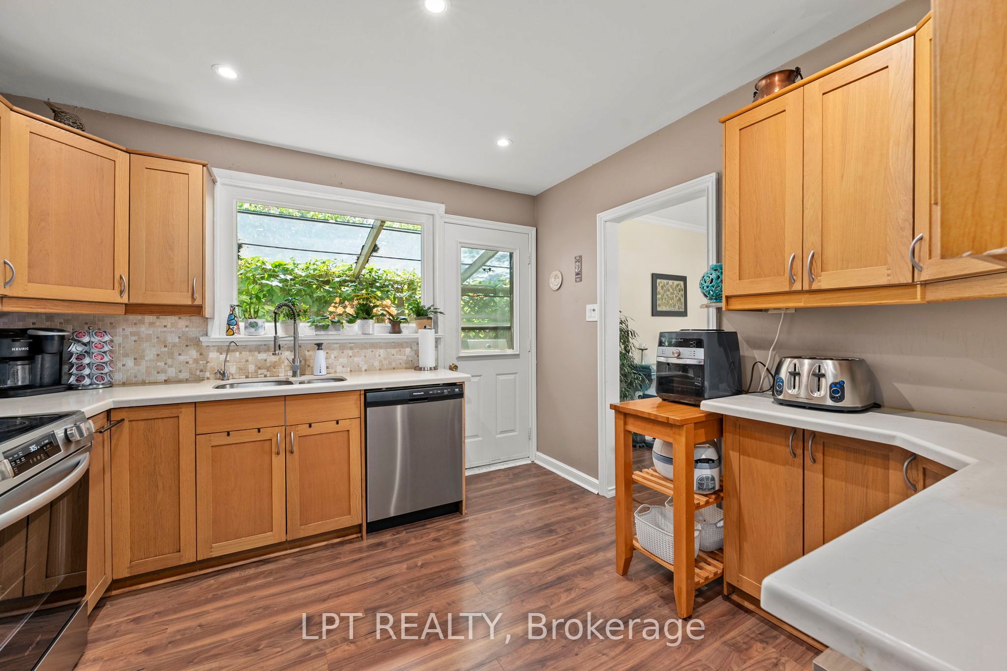 31 Patrick Drive Property Photo 10