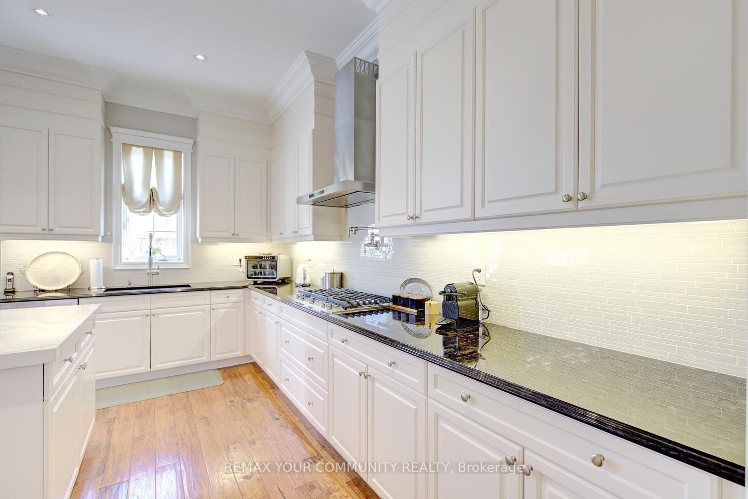 75 Baldry Avenue Property Photo 18