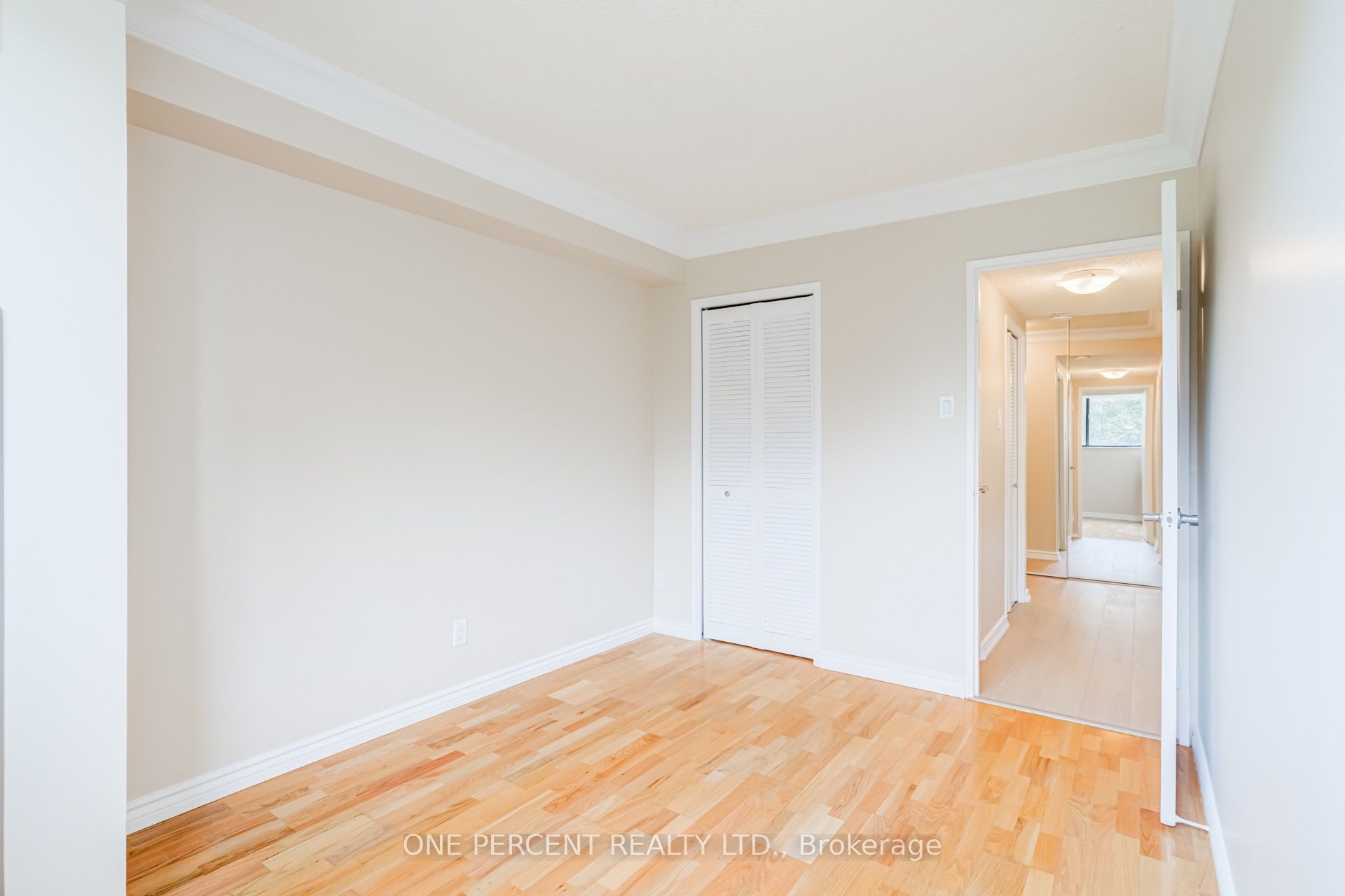 40 Baif Boulevard 302 Property Photo 29