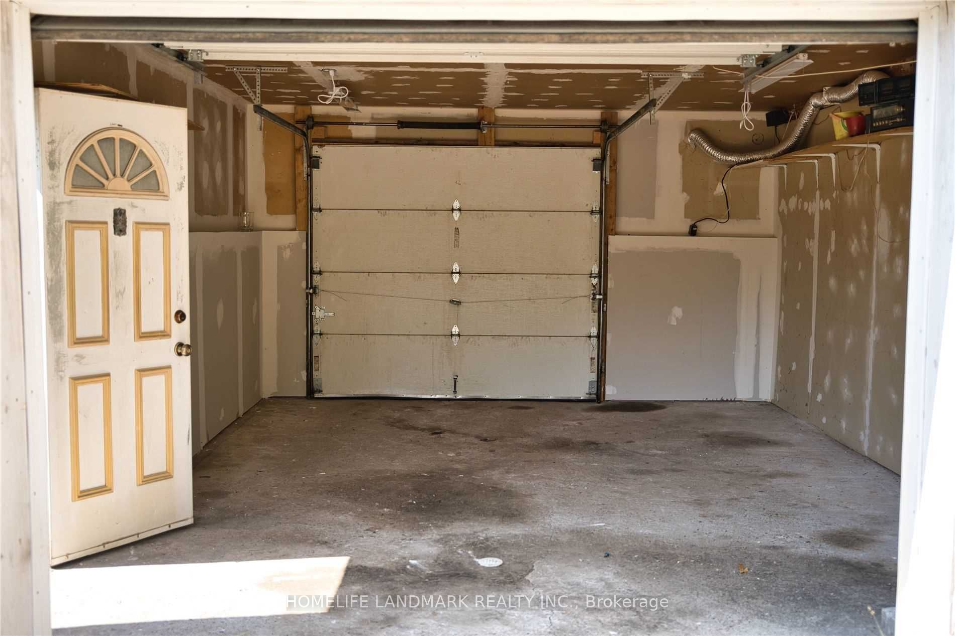 26 Capelle Street Property Photo 24