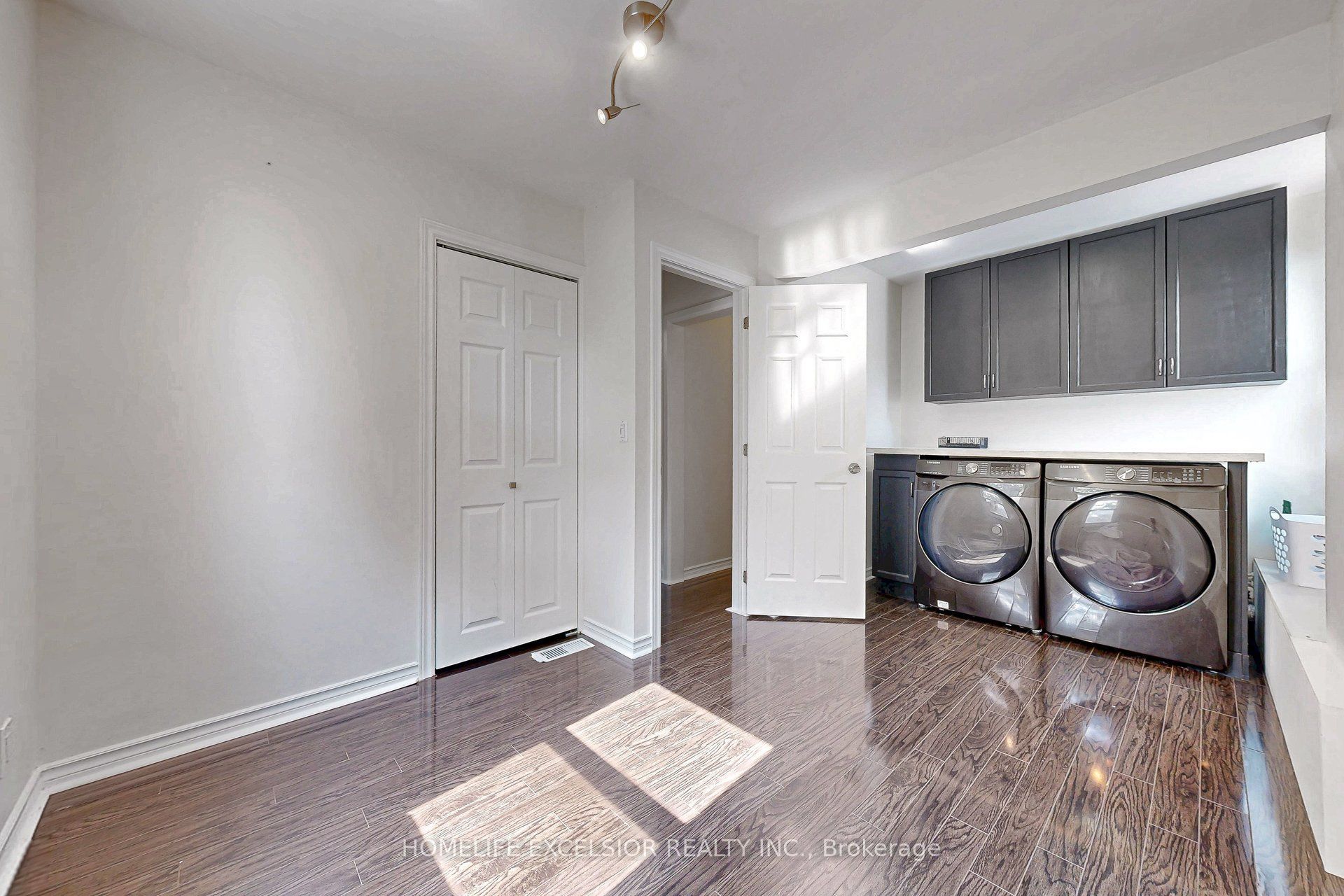 4 Albert Street Property Photo 18