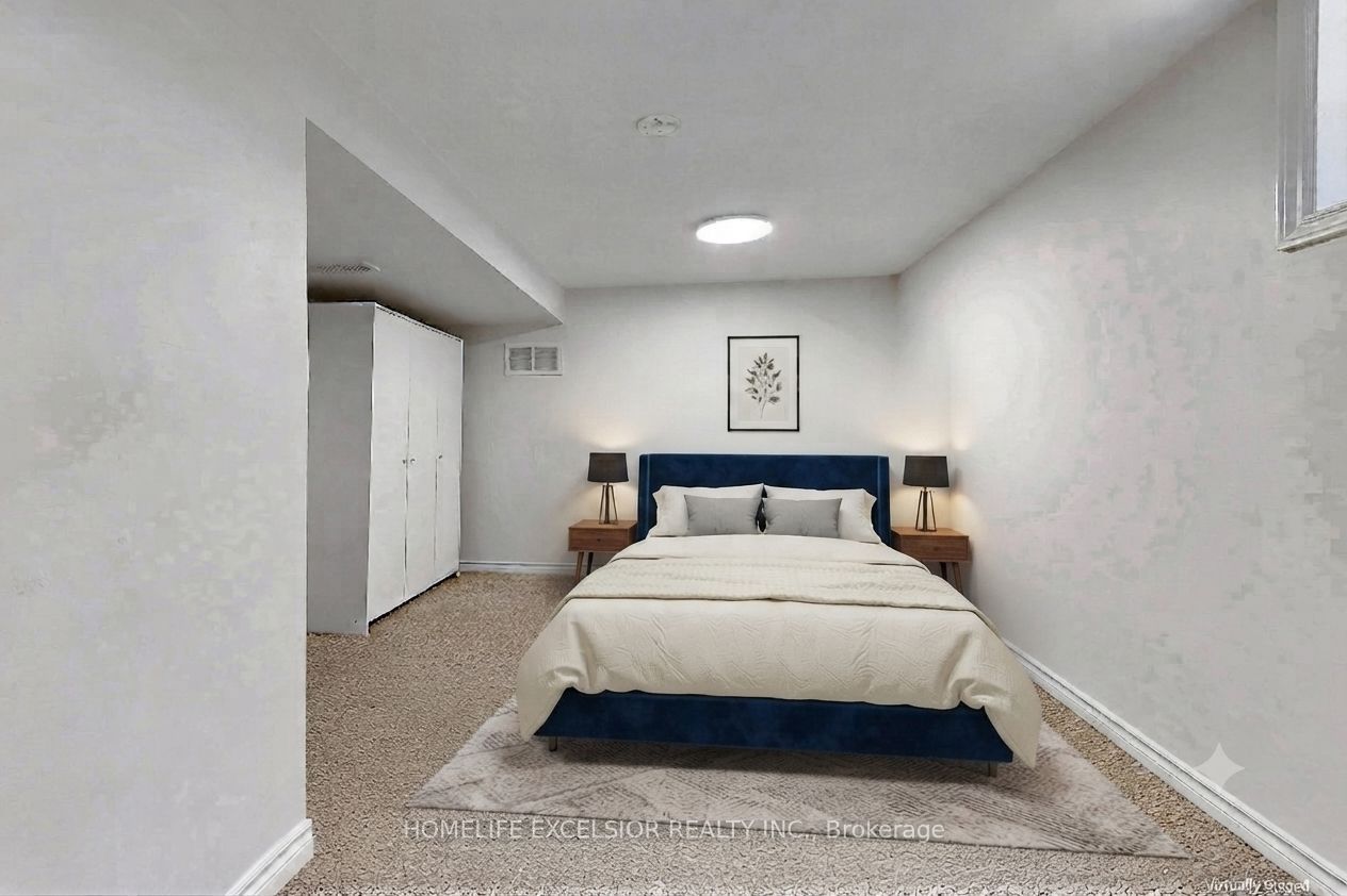 4 Albert Street Property Photo 28