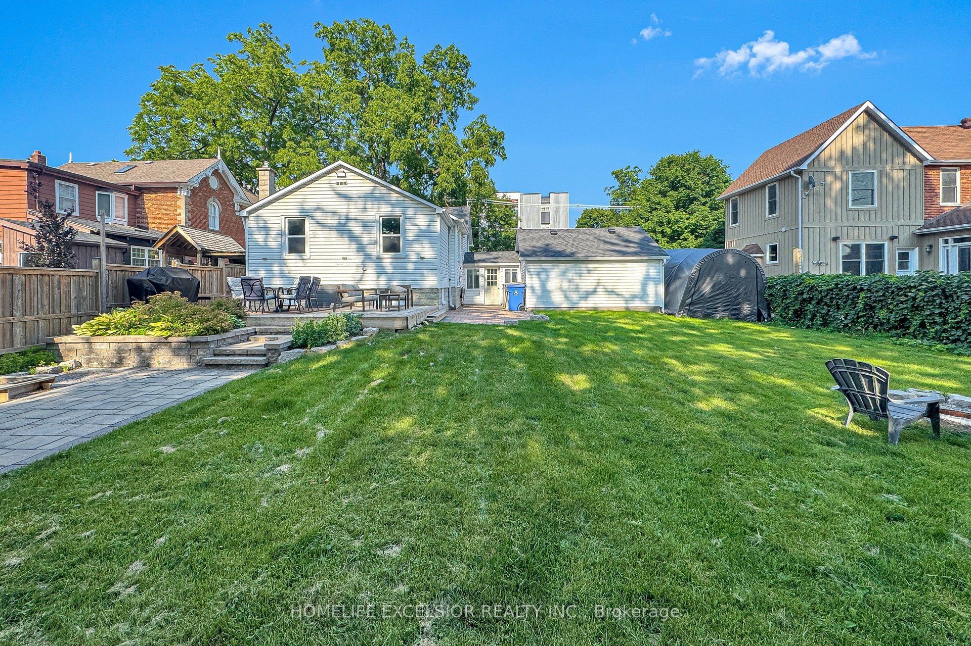 4 Albert Street Property Photo 38
