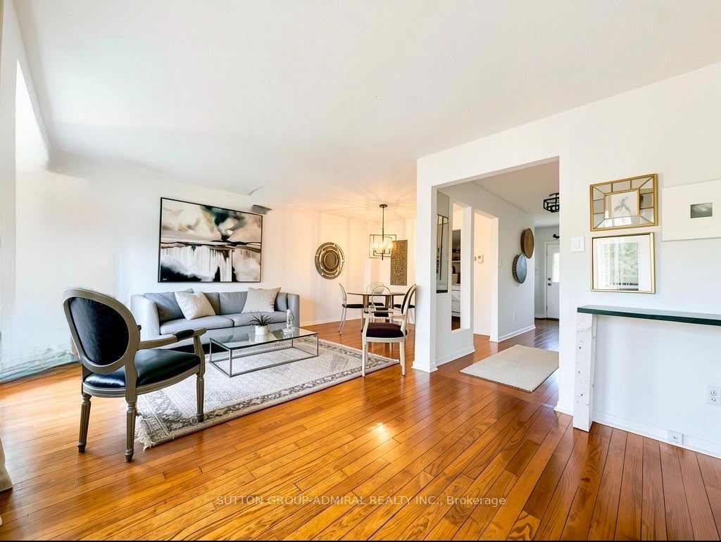 19 Backus Court Property Photo 6