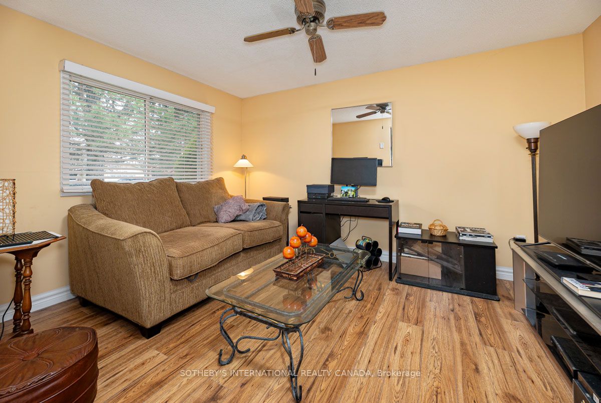 101 Tecumseth Pines Drive Property Photo 4