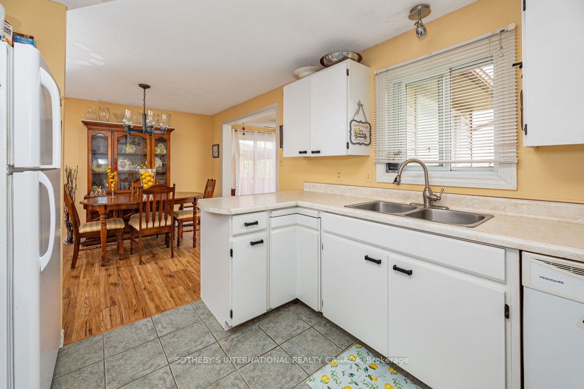 101 Tecumseth Pines Drive Property Photo 12