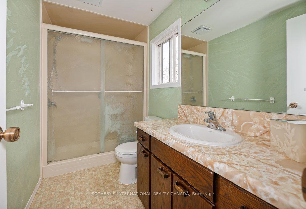 101 Tecumseth Pines Drive Property Photo 16