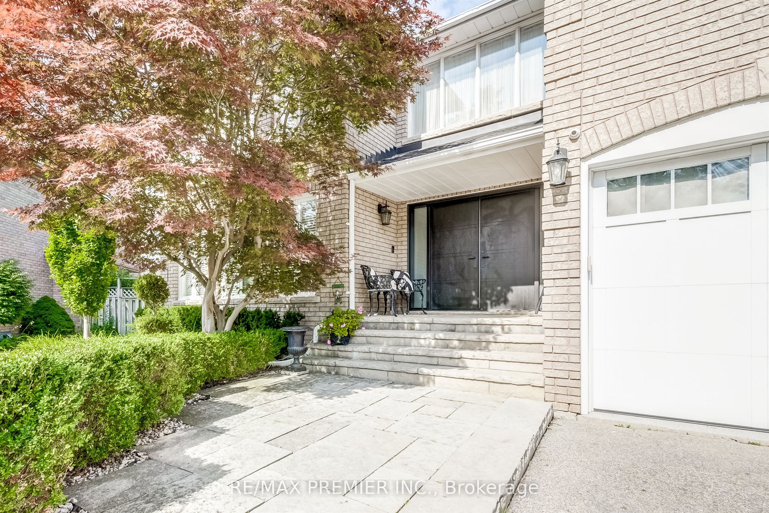 298 Castlehill Road Property Photo 2