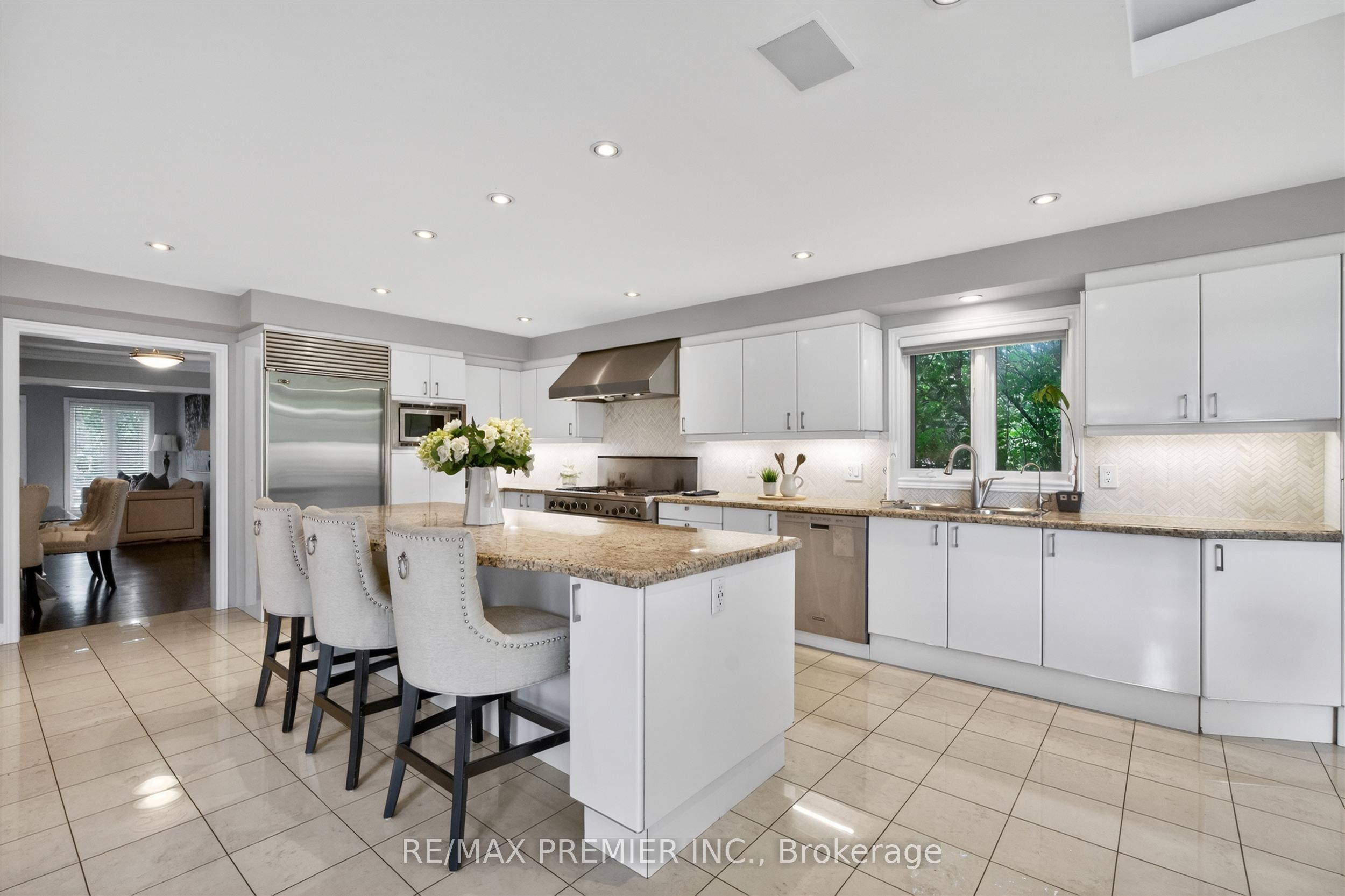 298 Castlehill Road Property Photo 9