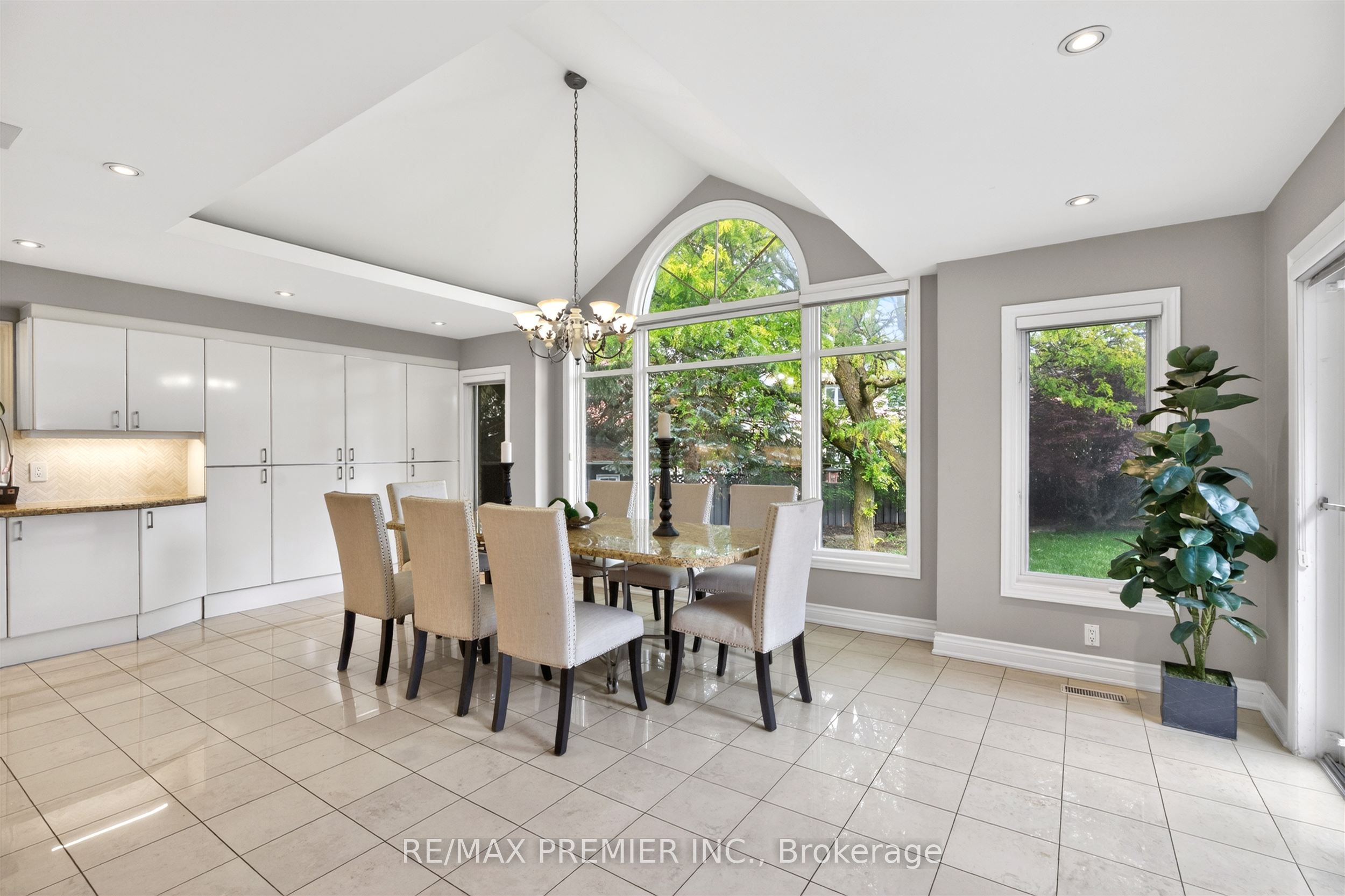 298 Castlehill Road Property Photo 12