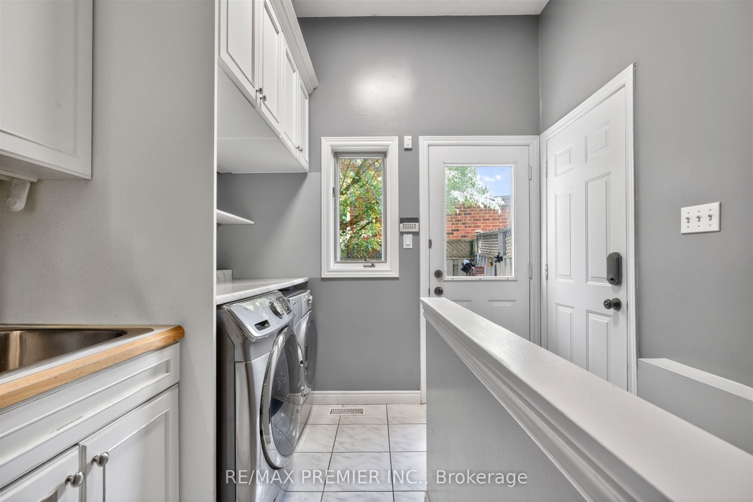 298 Castlehill Road Property Photo 17