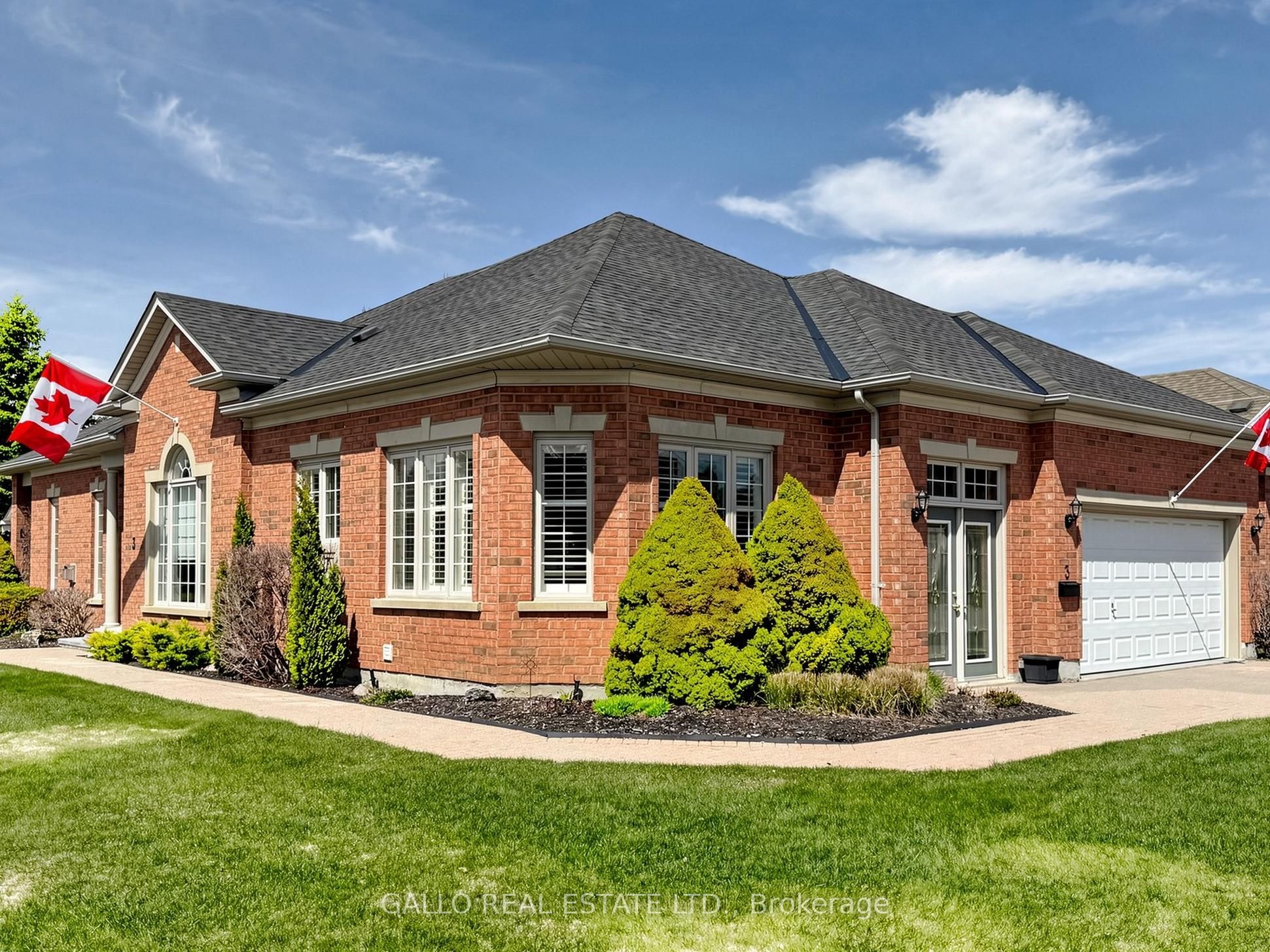 3 Ben's Reign 213 Property Photo 3