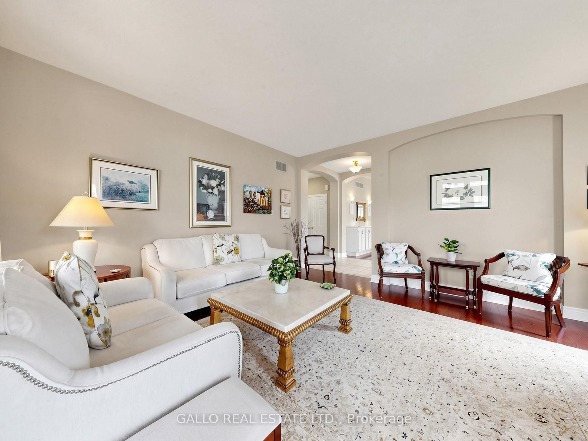 3 Ben's Reign 213 Property Photo 11