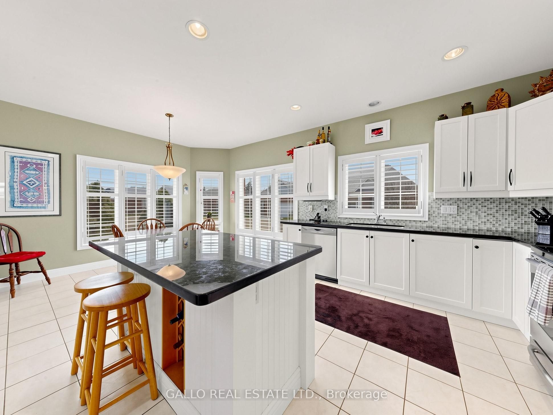 3 Ben's Reign 213 Property Photo 20