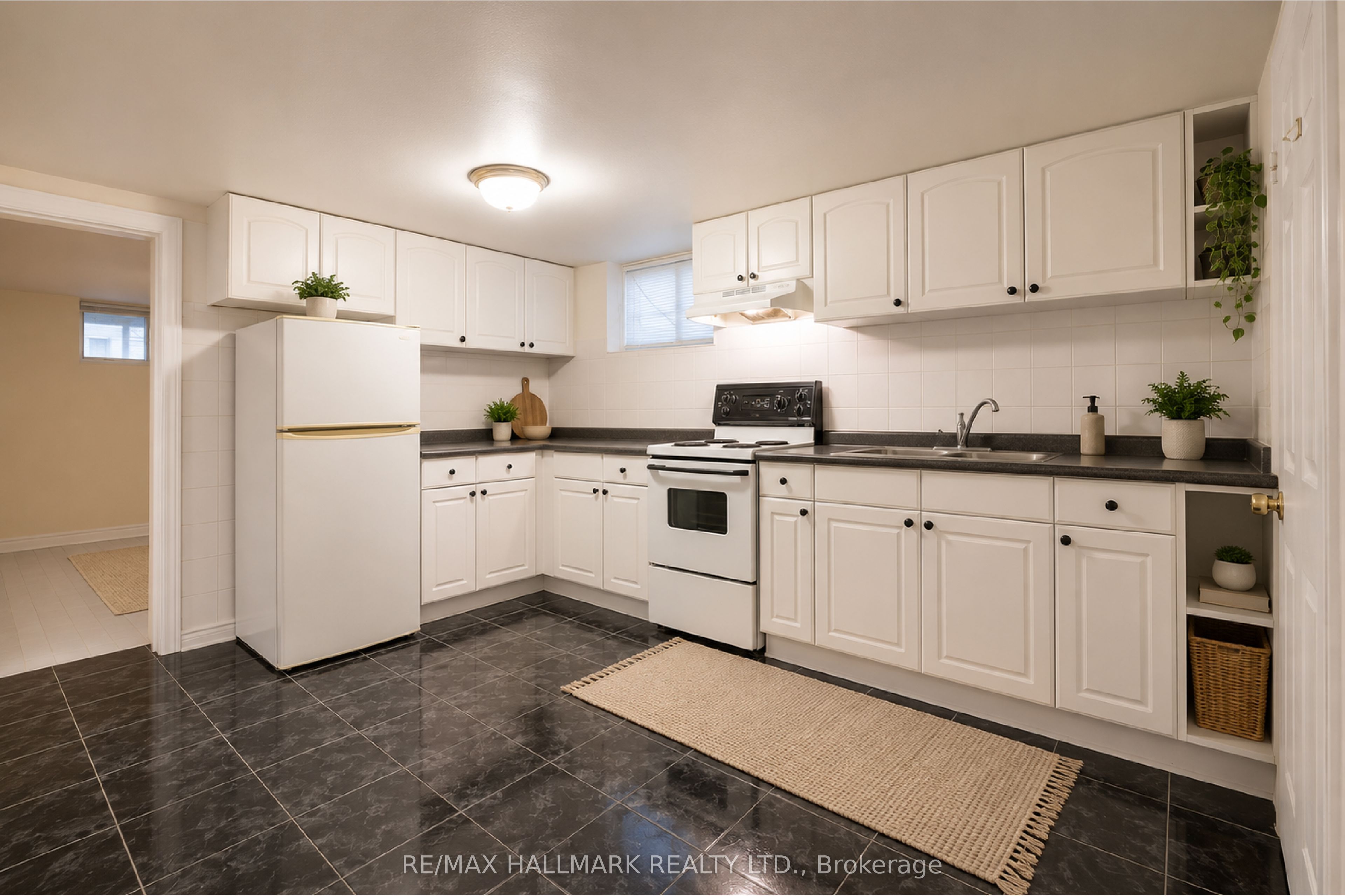 226 Lawrence Avenue Property Photo 20